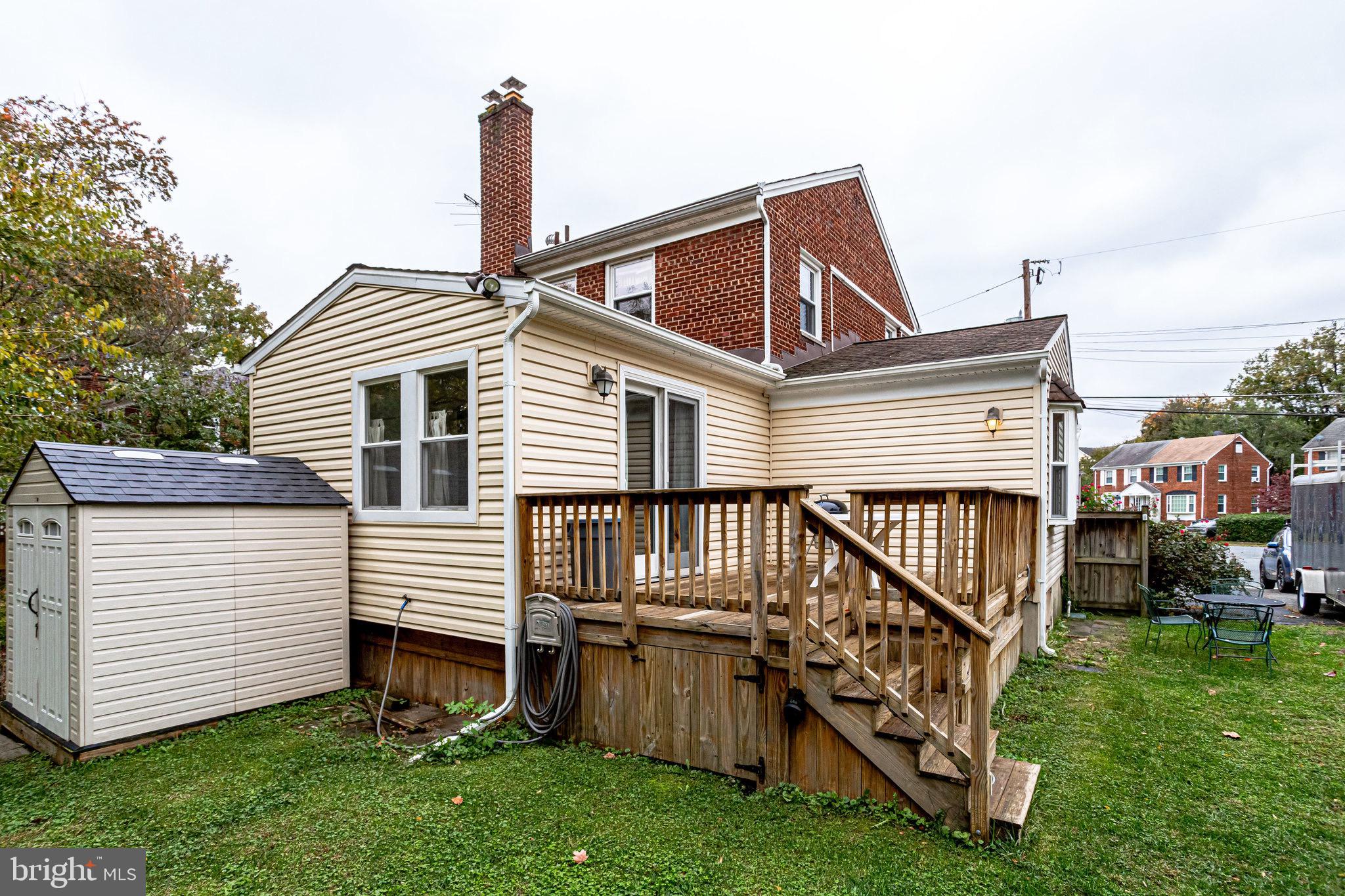 LONG BRANCH - Residential