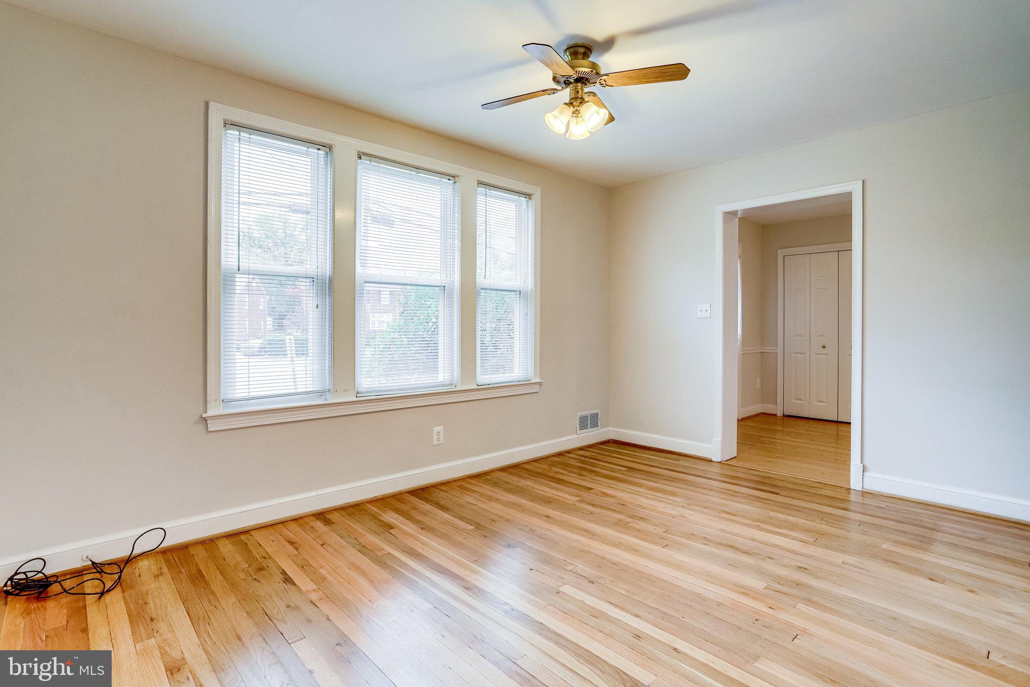 LONG BRANCH - Residential