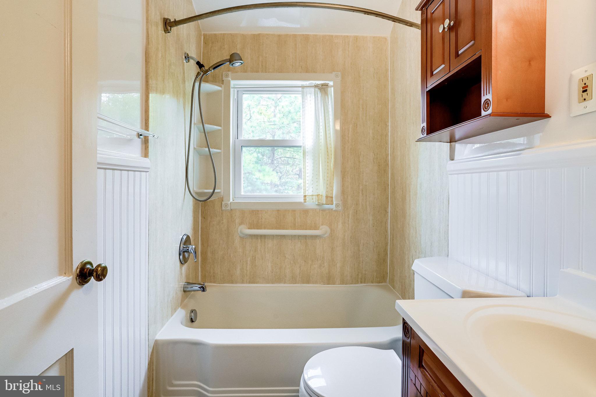 LONG BRANCH - Residential