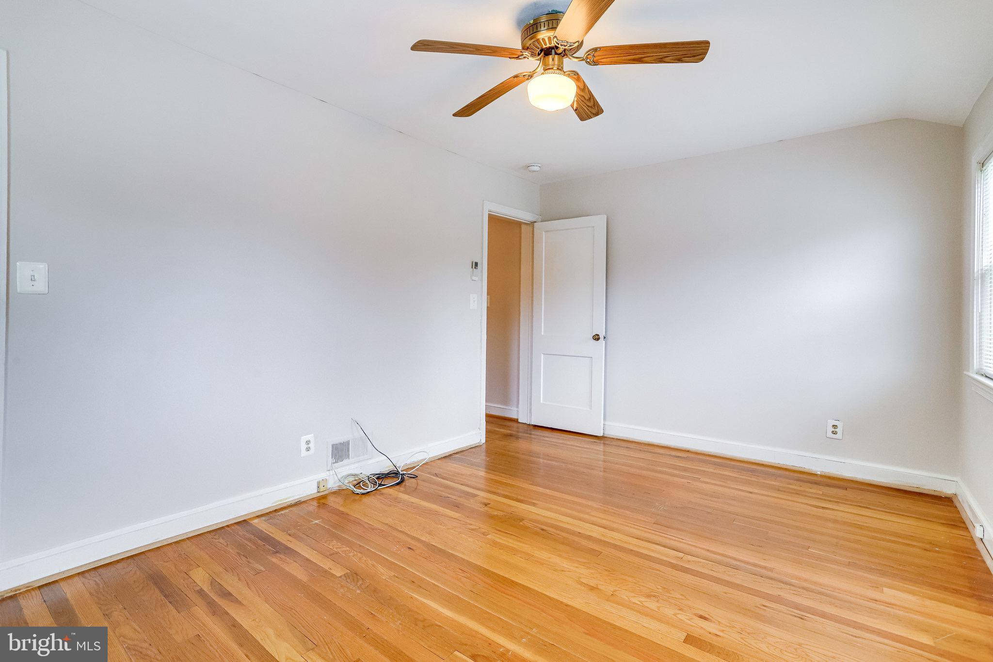 LONG BRANCH - Residential