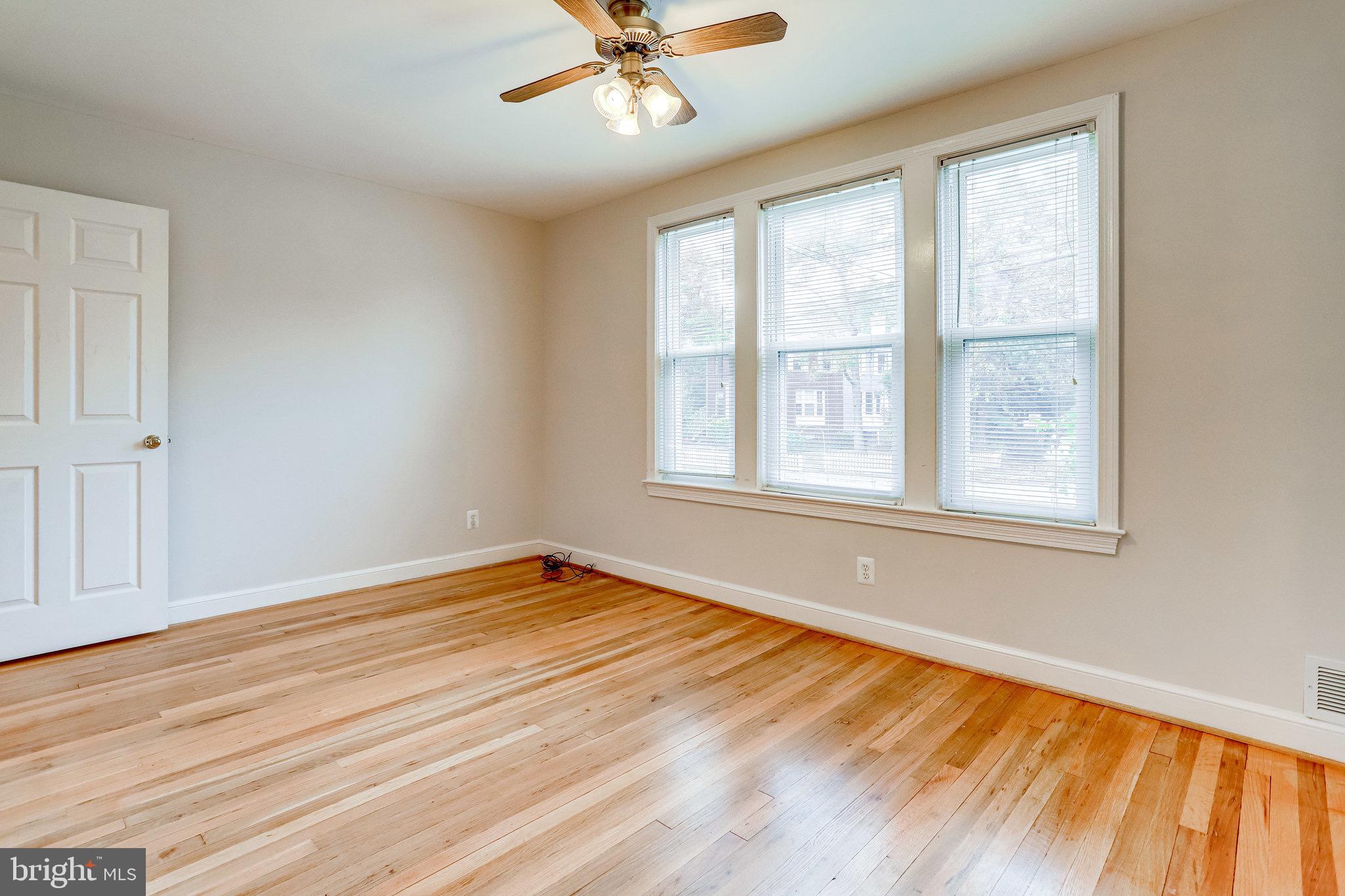 LONG BRANCH - Residential