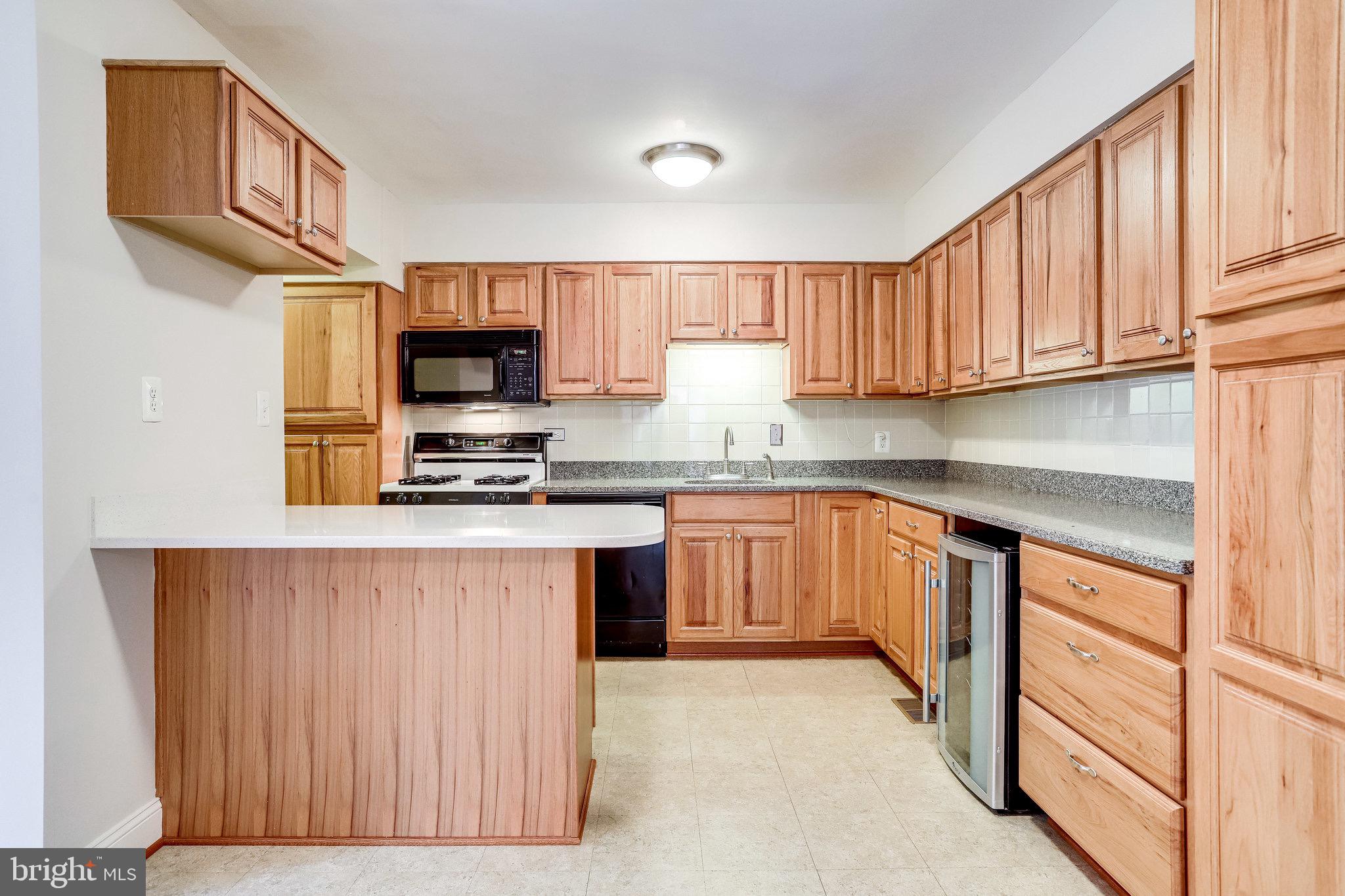 LONG BRANCH - Residential