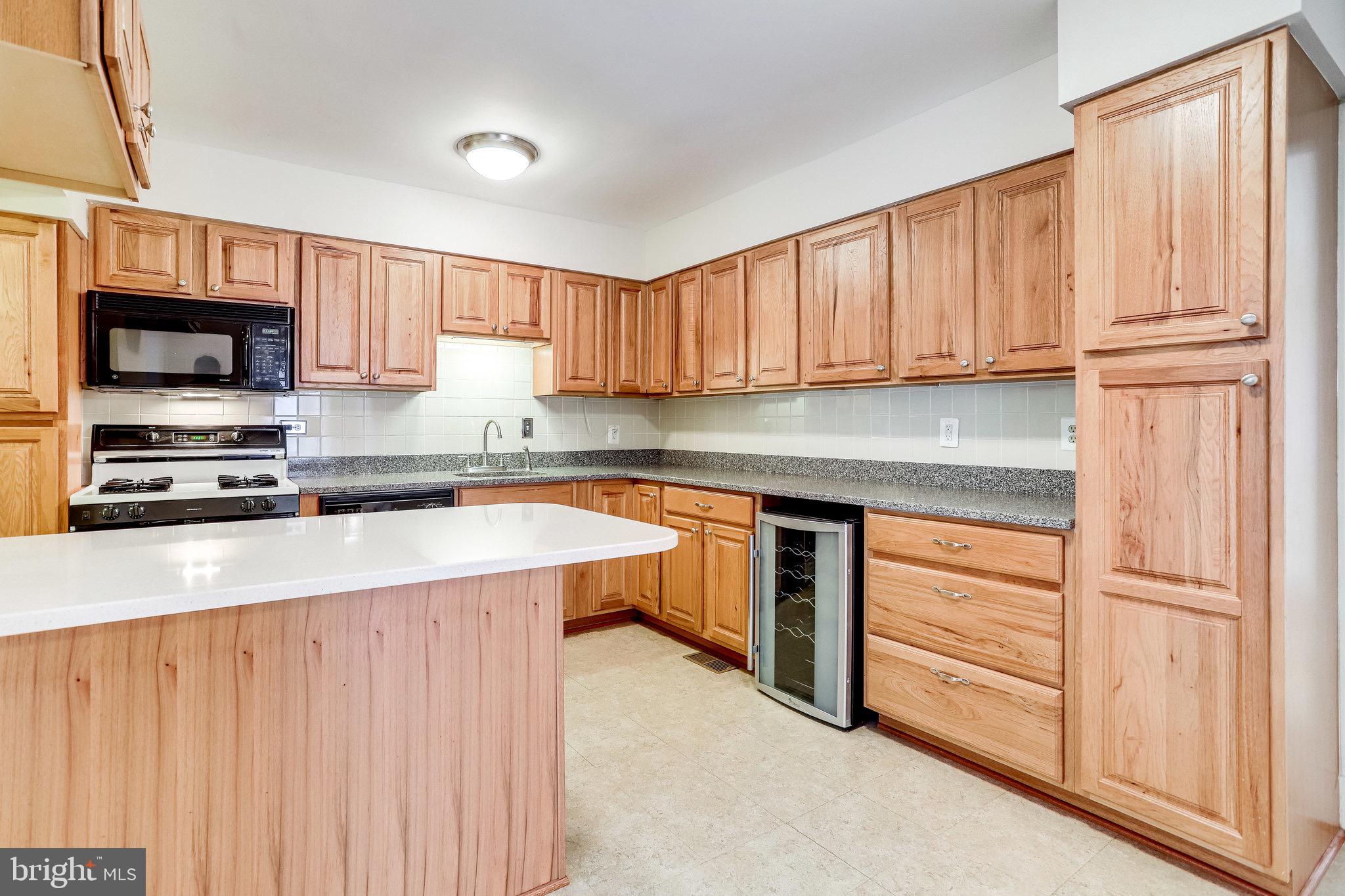 LONG BRANCH - Residential