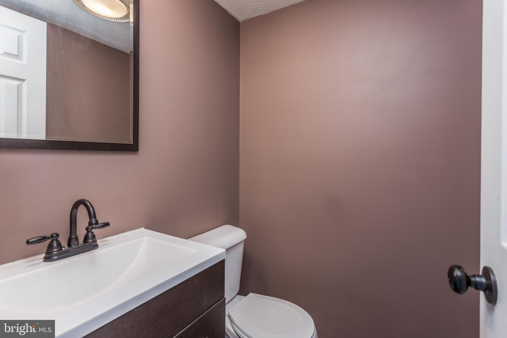 HEDGESVILLE HILLS - Residential