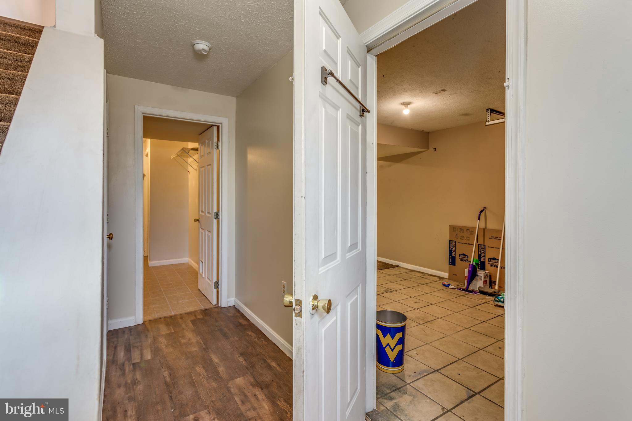 HEDGESVILLE HILLS - Residential