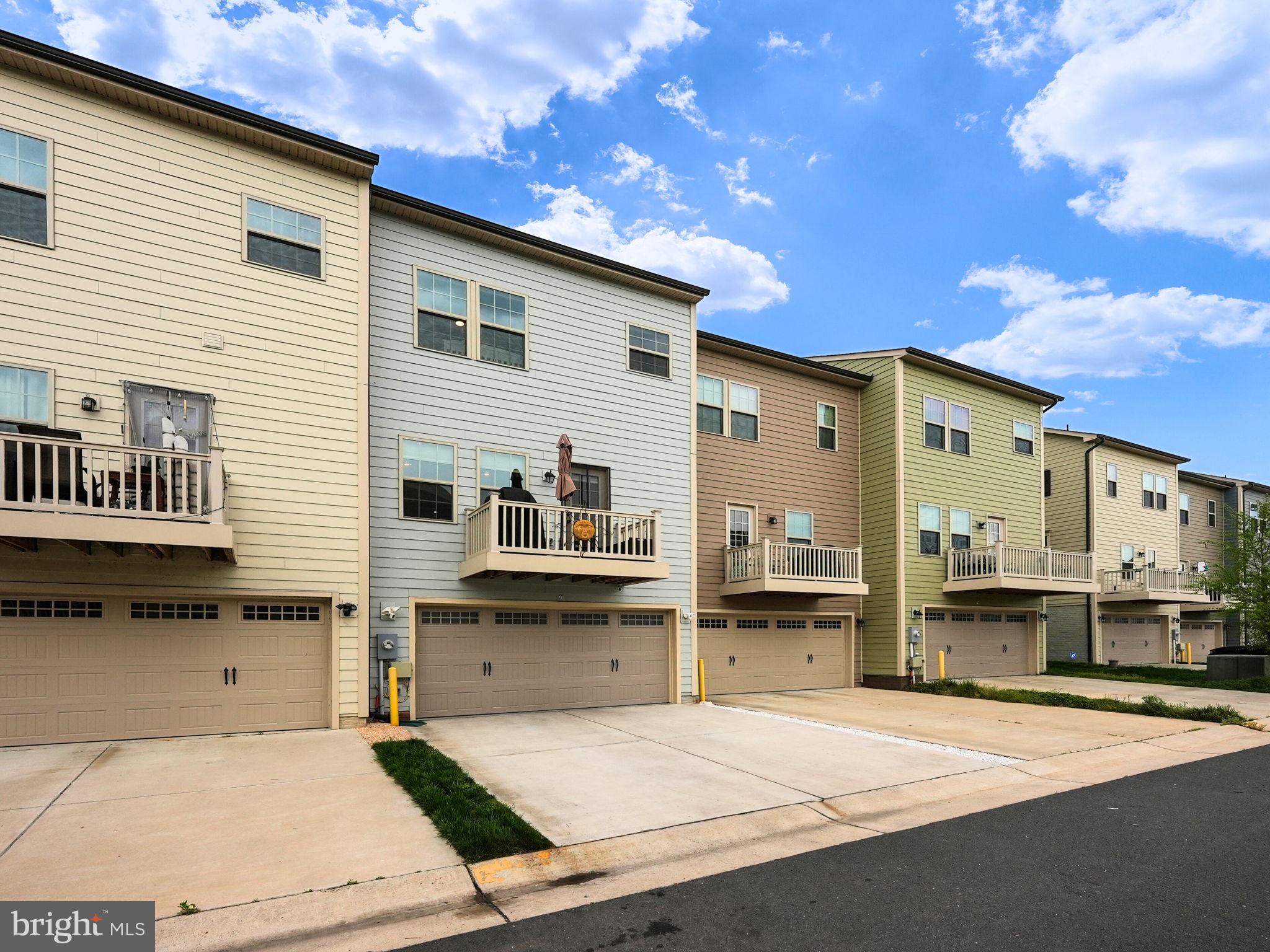 POTOMAC SHORES - Residential