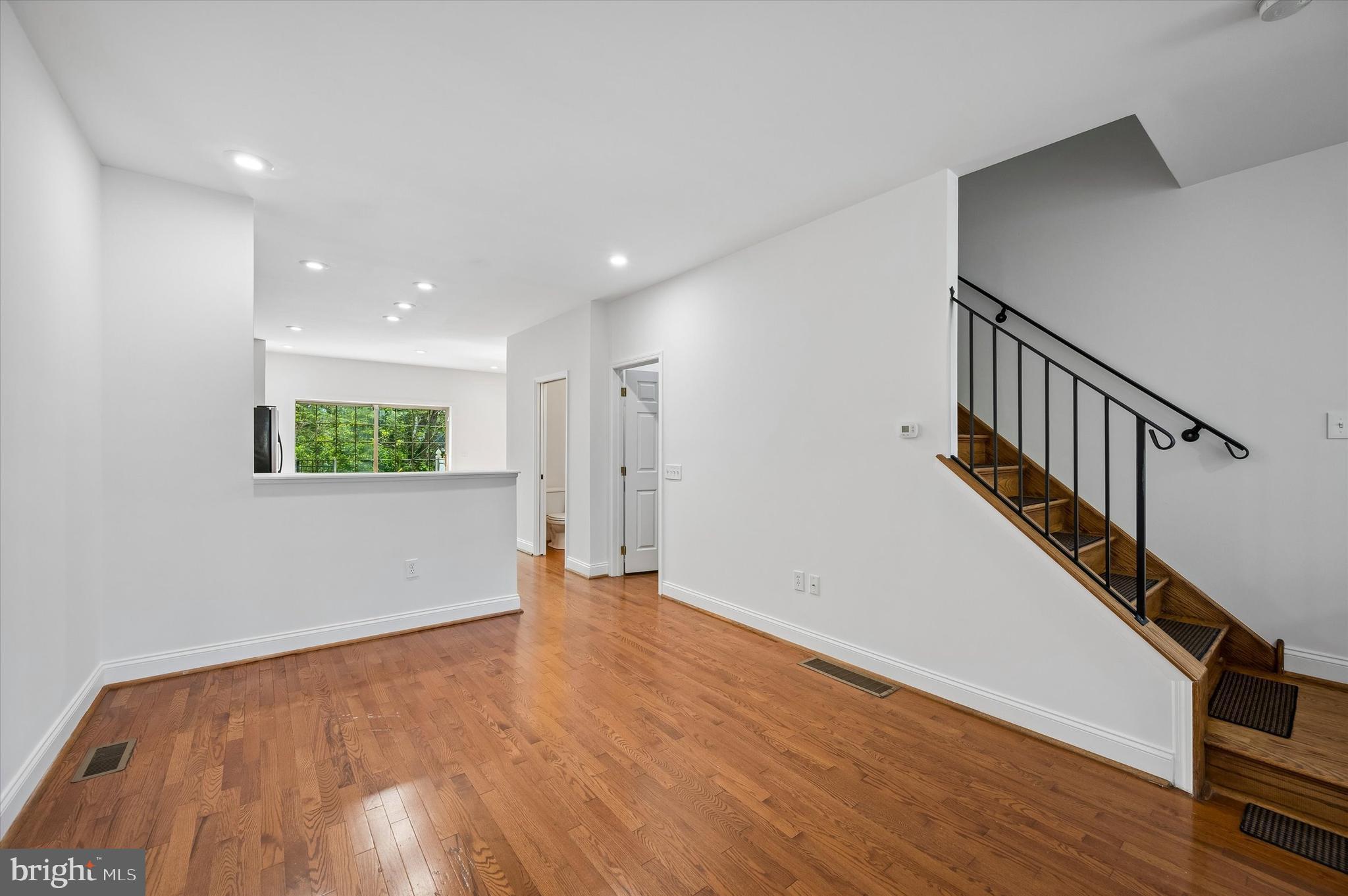 PORT RICHMOND - Residential