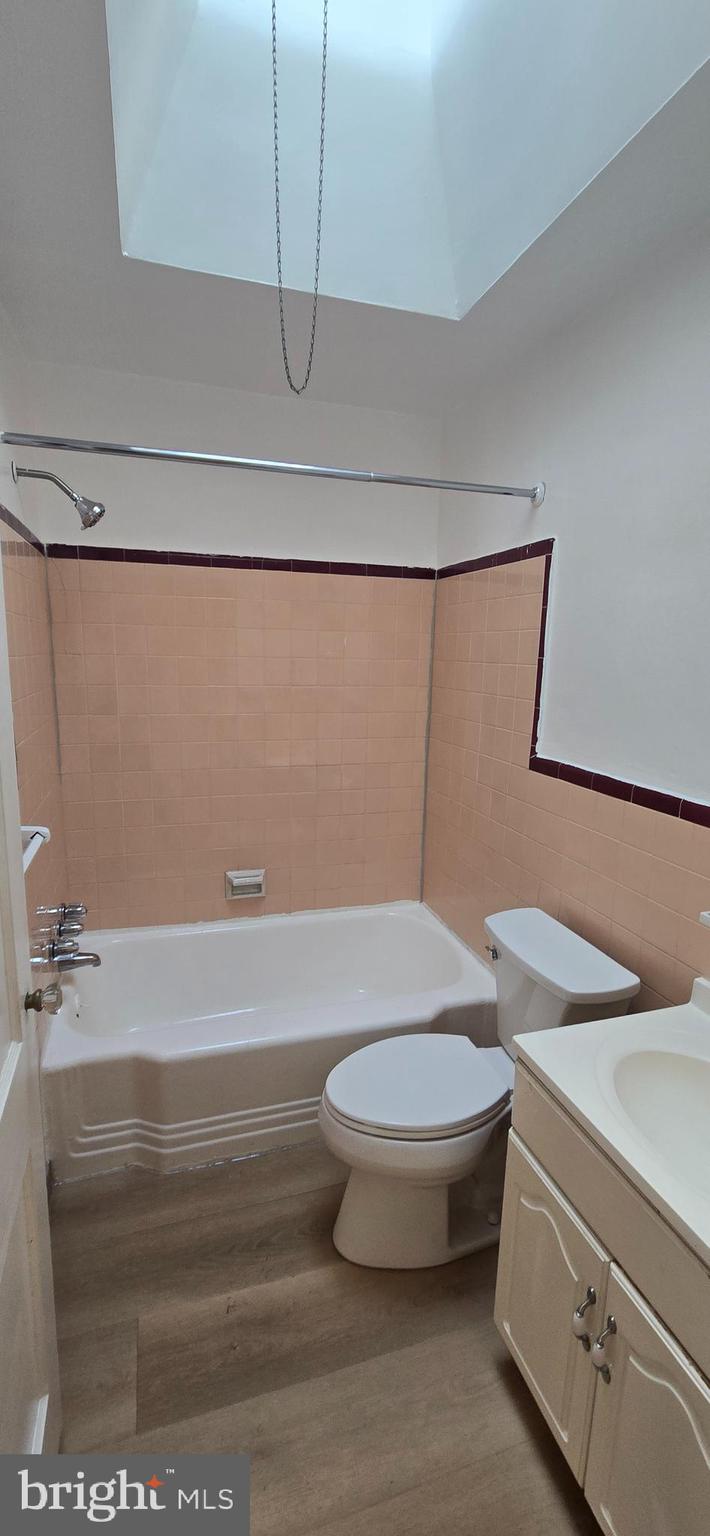 OLNEY - Residential Lease