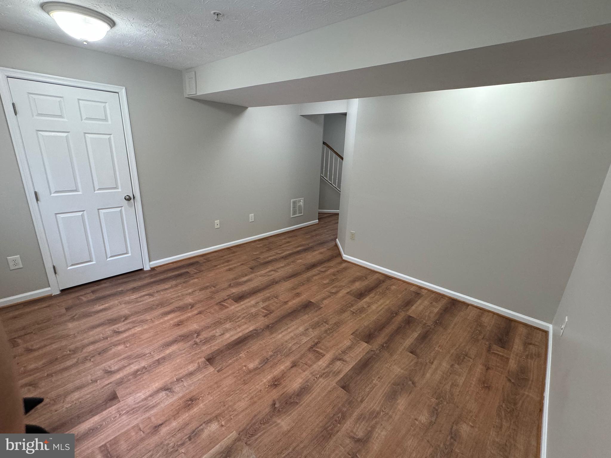 TANYARD SPRINGS - Residential Lease