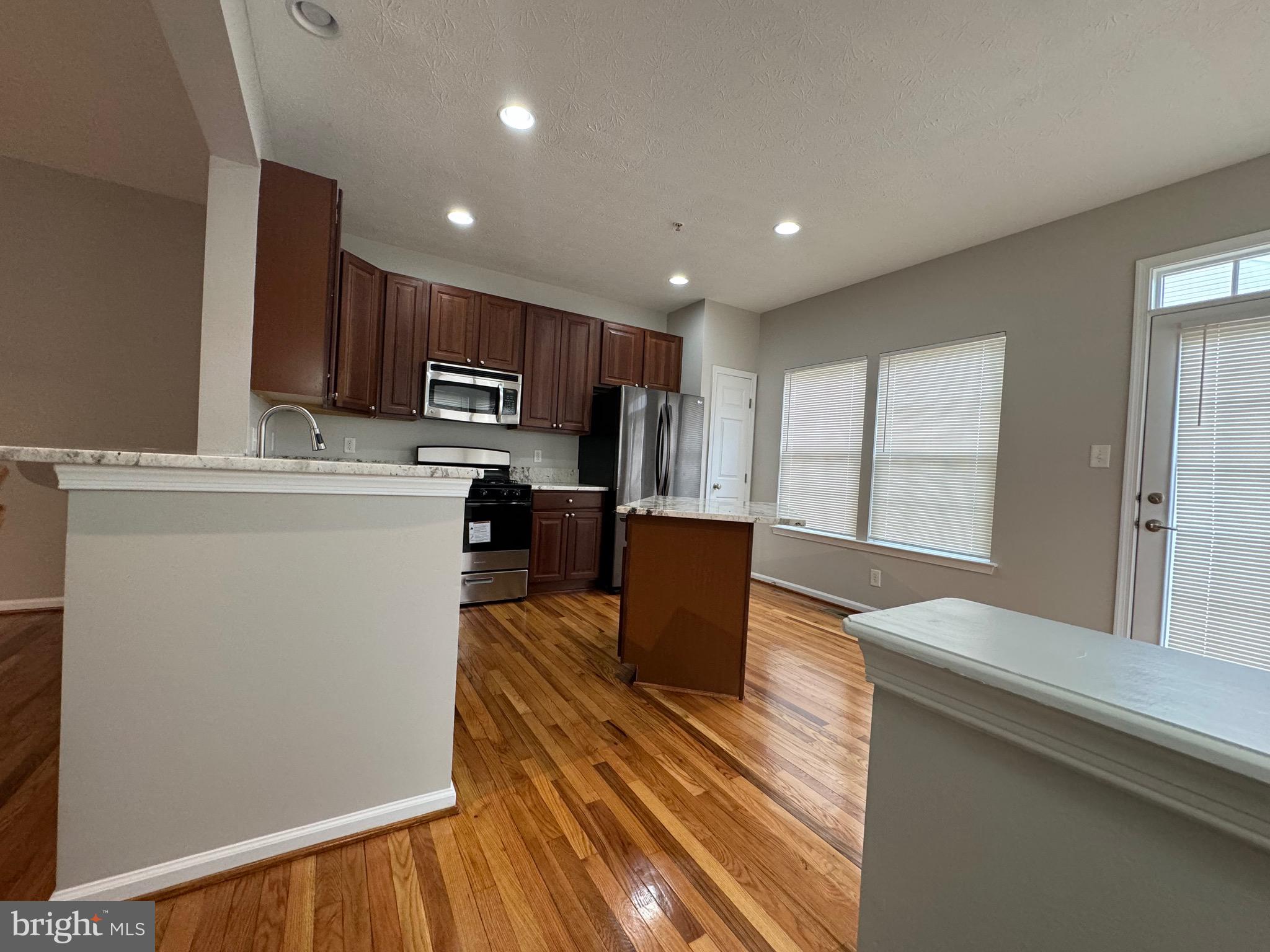 TANYARD SPRINGS - Residential Lease