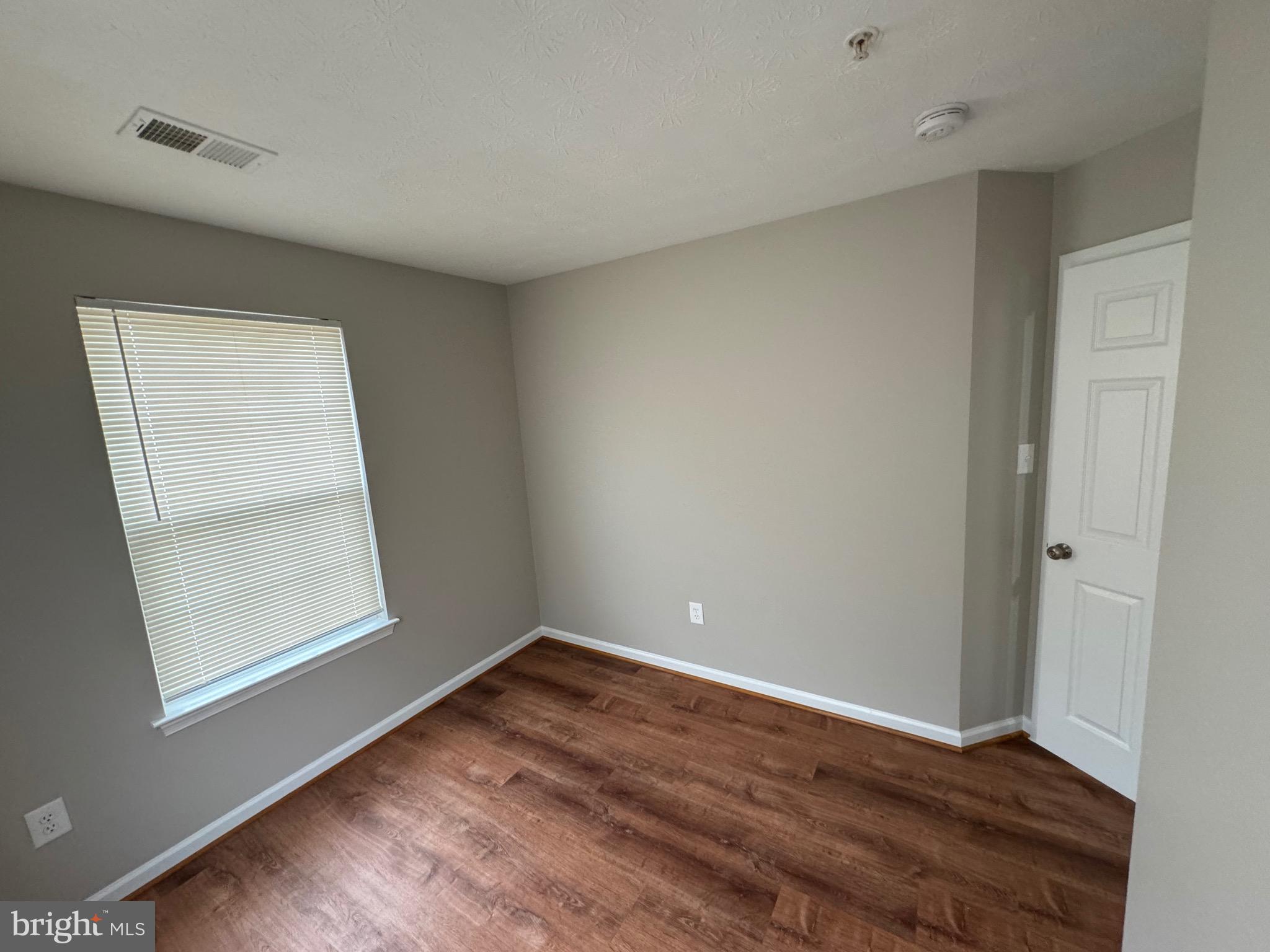 TANYARD SPRINGS - Residential Lease