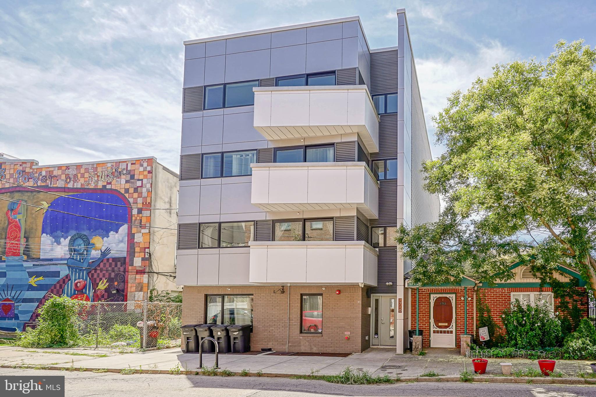 FRANCISVILLE - Residential Lease