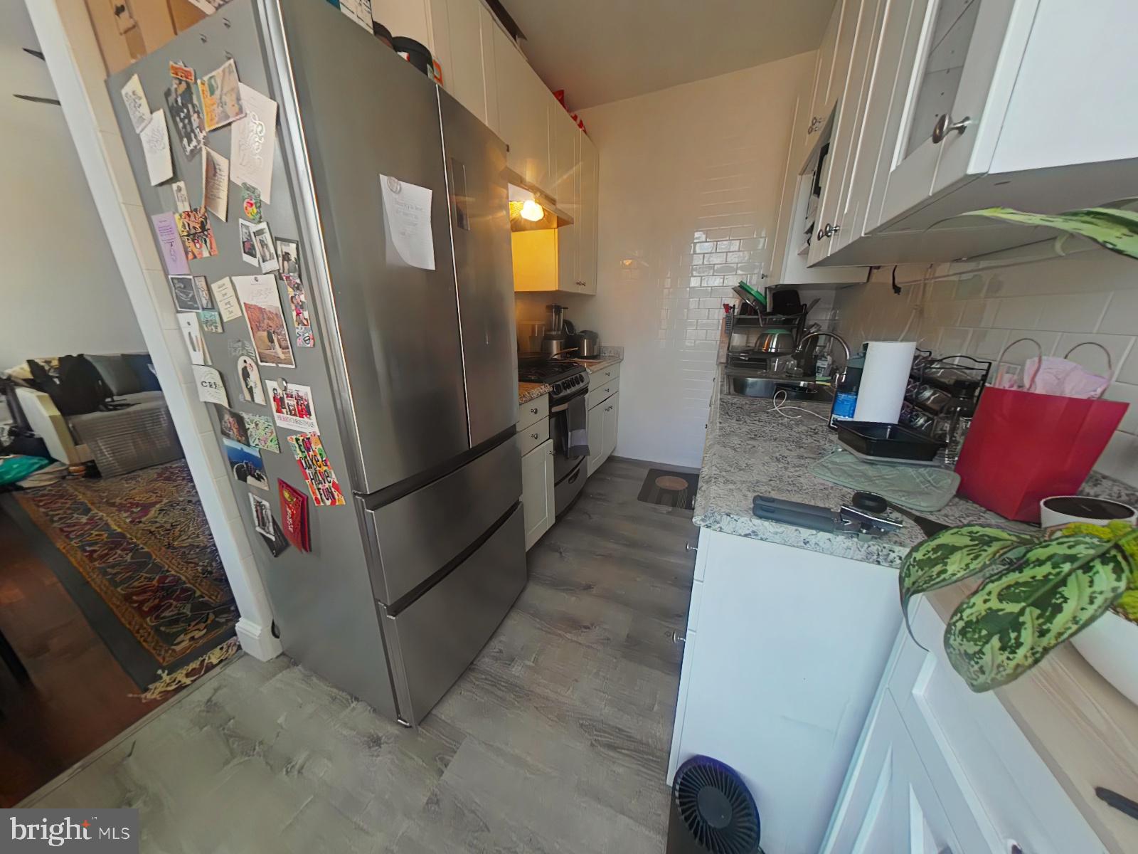 SOCIETY HILL - Commercial Sale