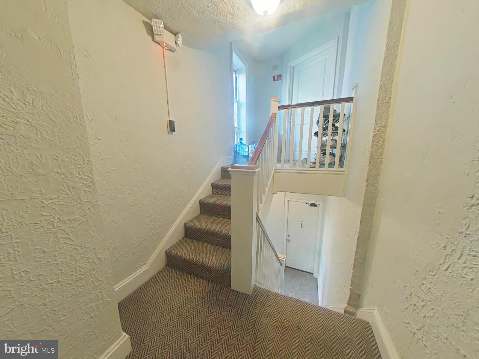 SOCIETY HILL - Commercial Sale