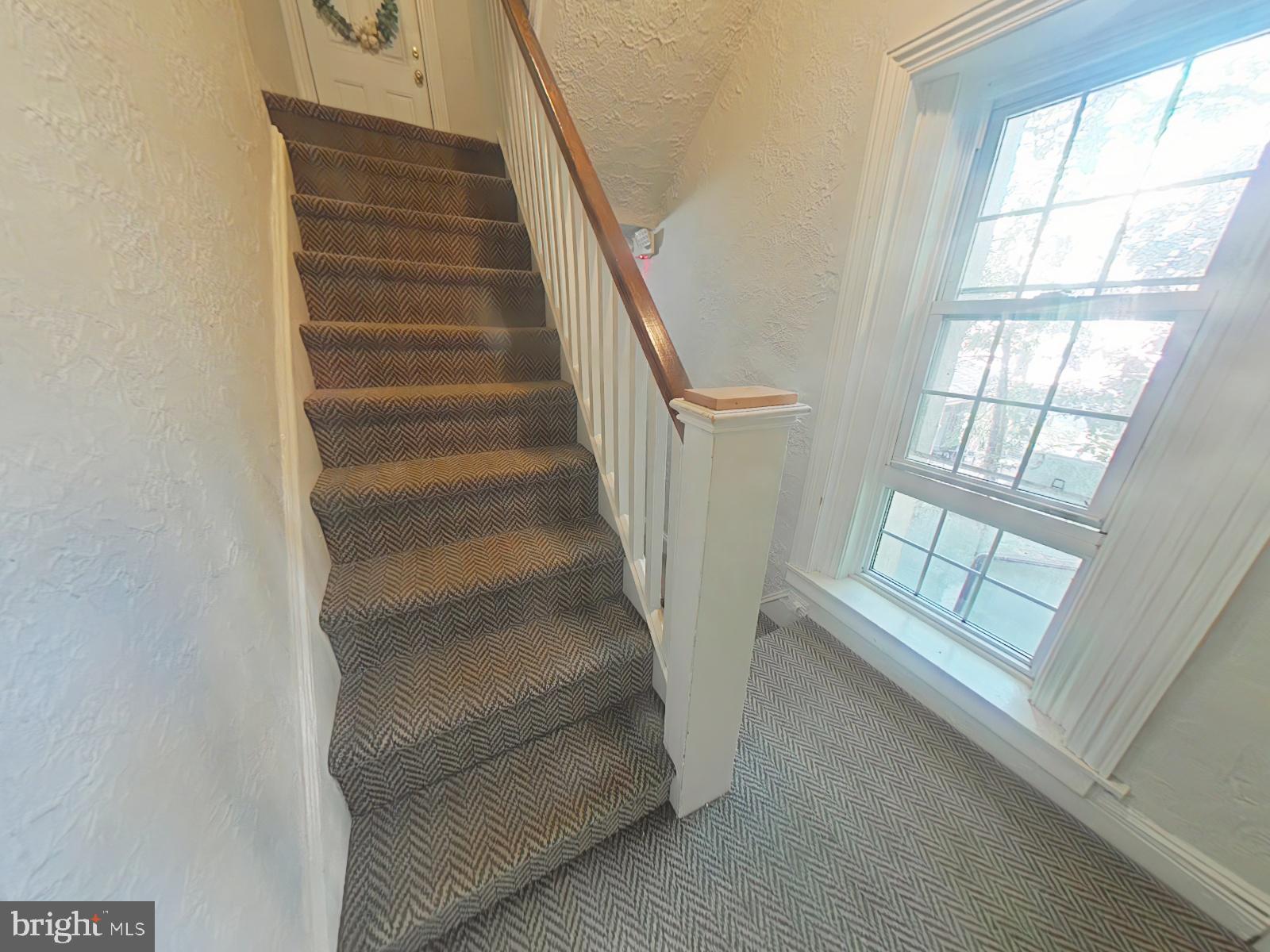 SOCIETY HILL - Commercial Sale
