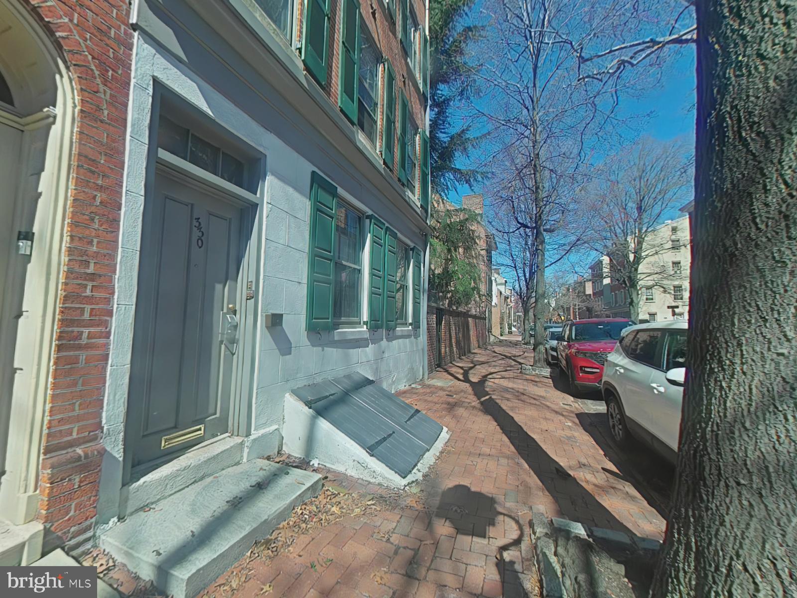 SOCIETY HILL - Commercial Sale