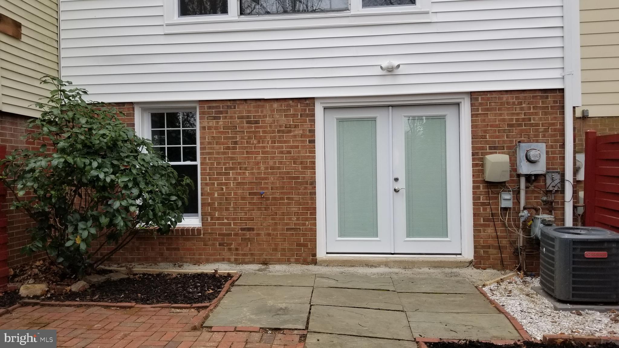 GREENWICH HILL - Residential