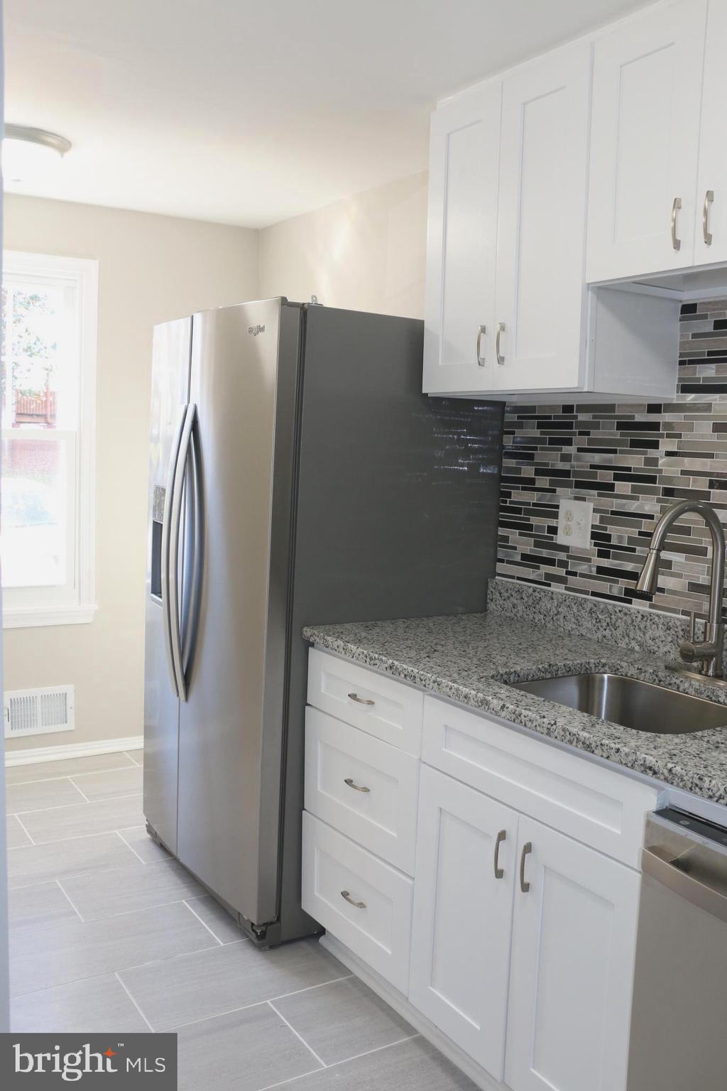 GREENWICH HILL - Residential