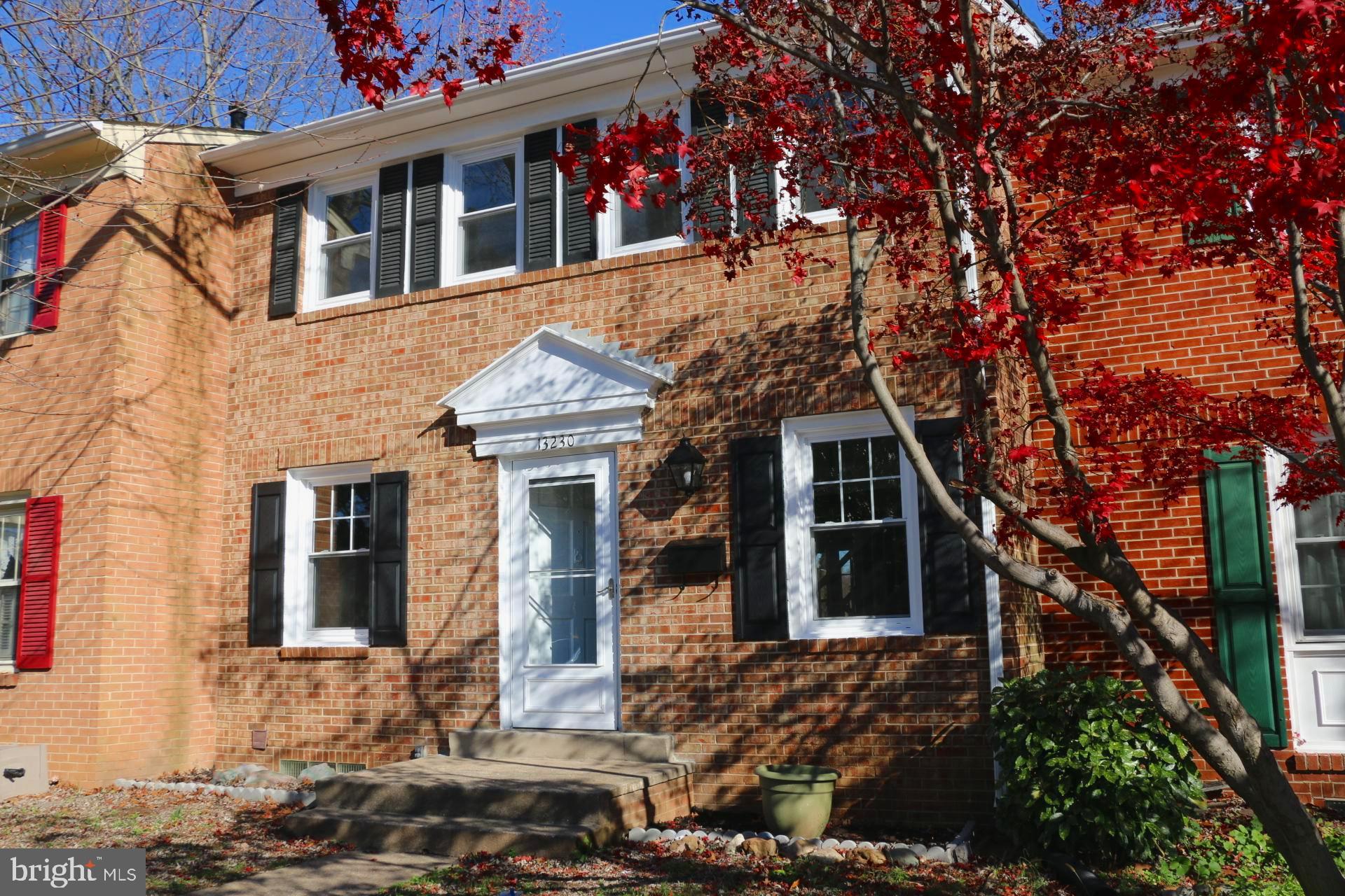 GREENWICH HILL - Residential