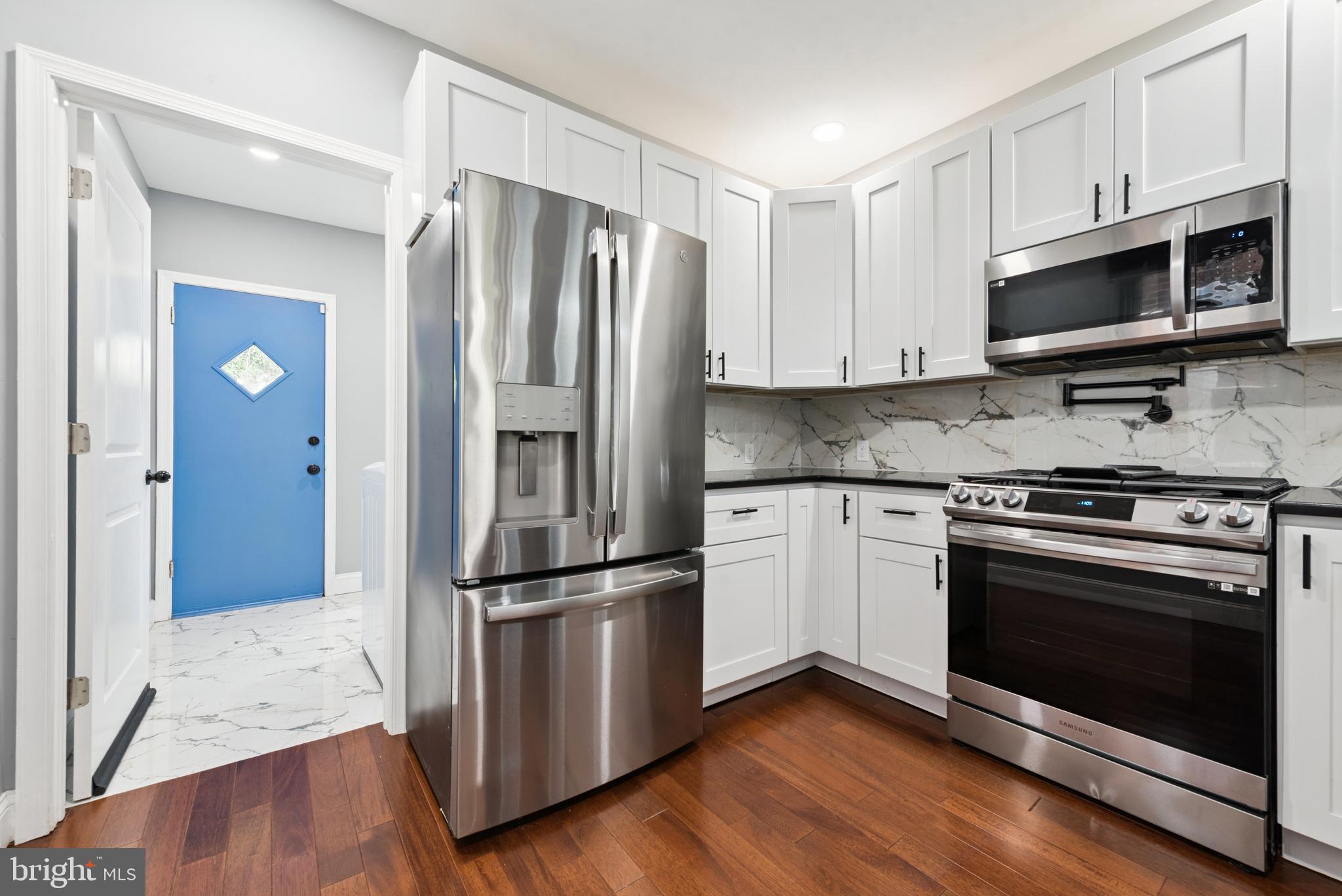 GERMANTOWN (EAST) - Residential