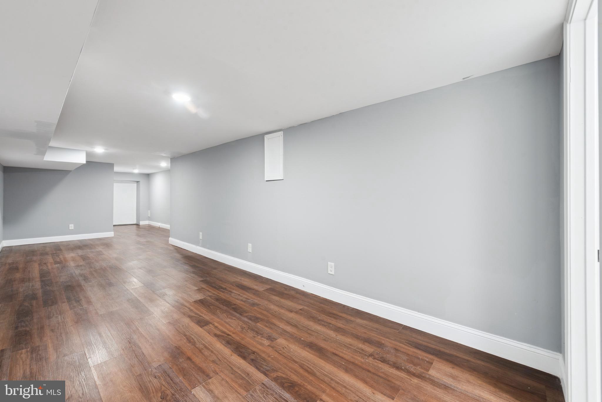 GERMANTOWN (EAST) - Residential