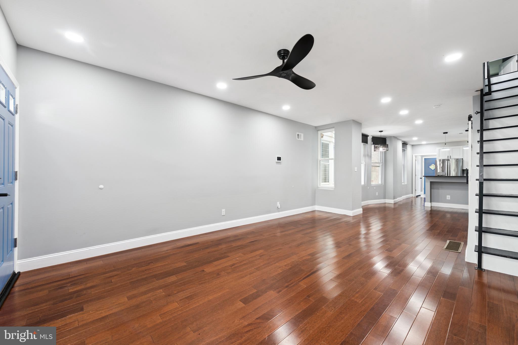 320 E TULPEHOCKEN STREET