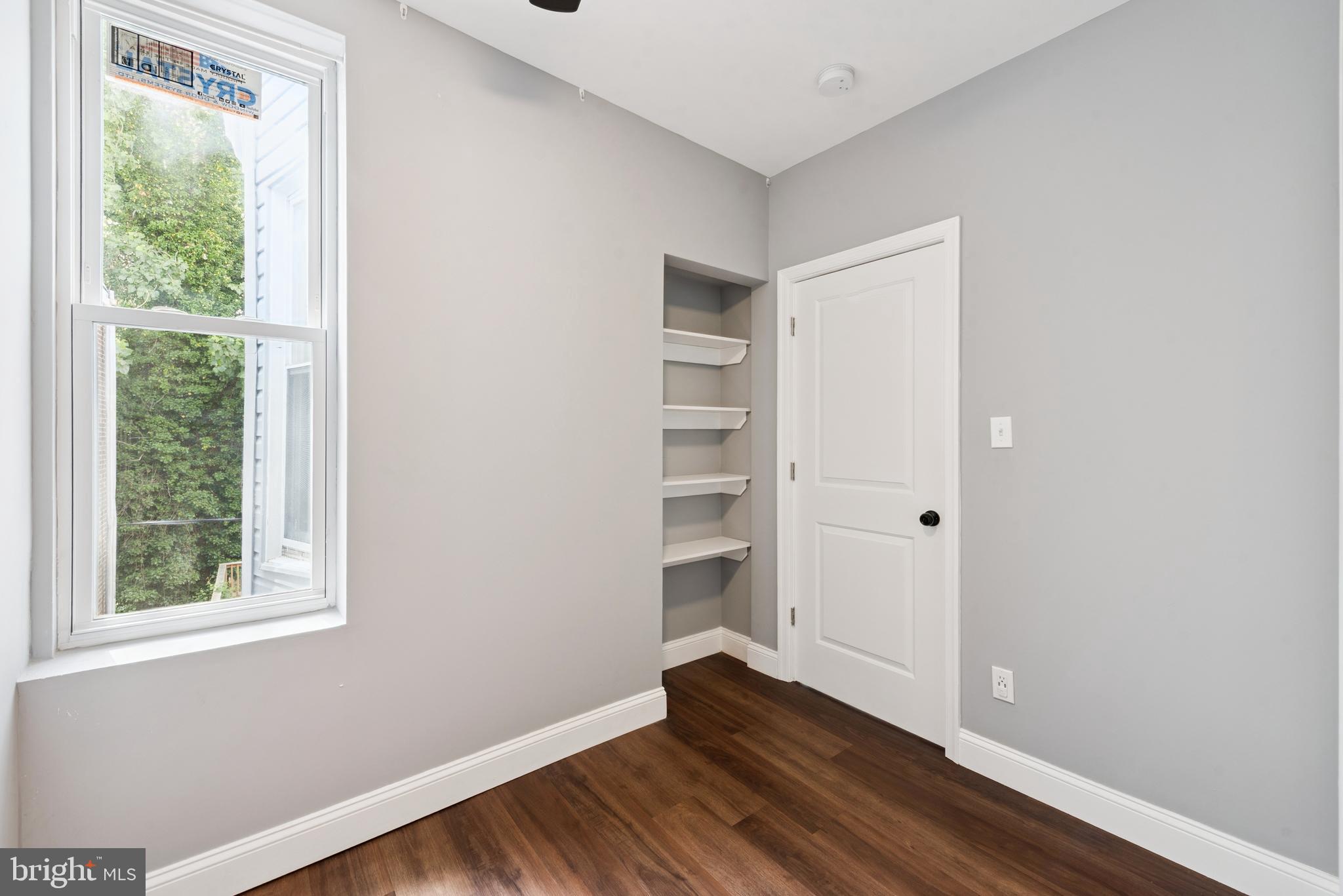 GERMANTOWN (EAST) - Residential