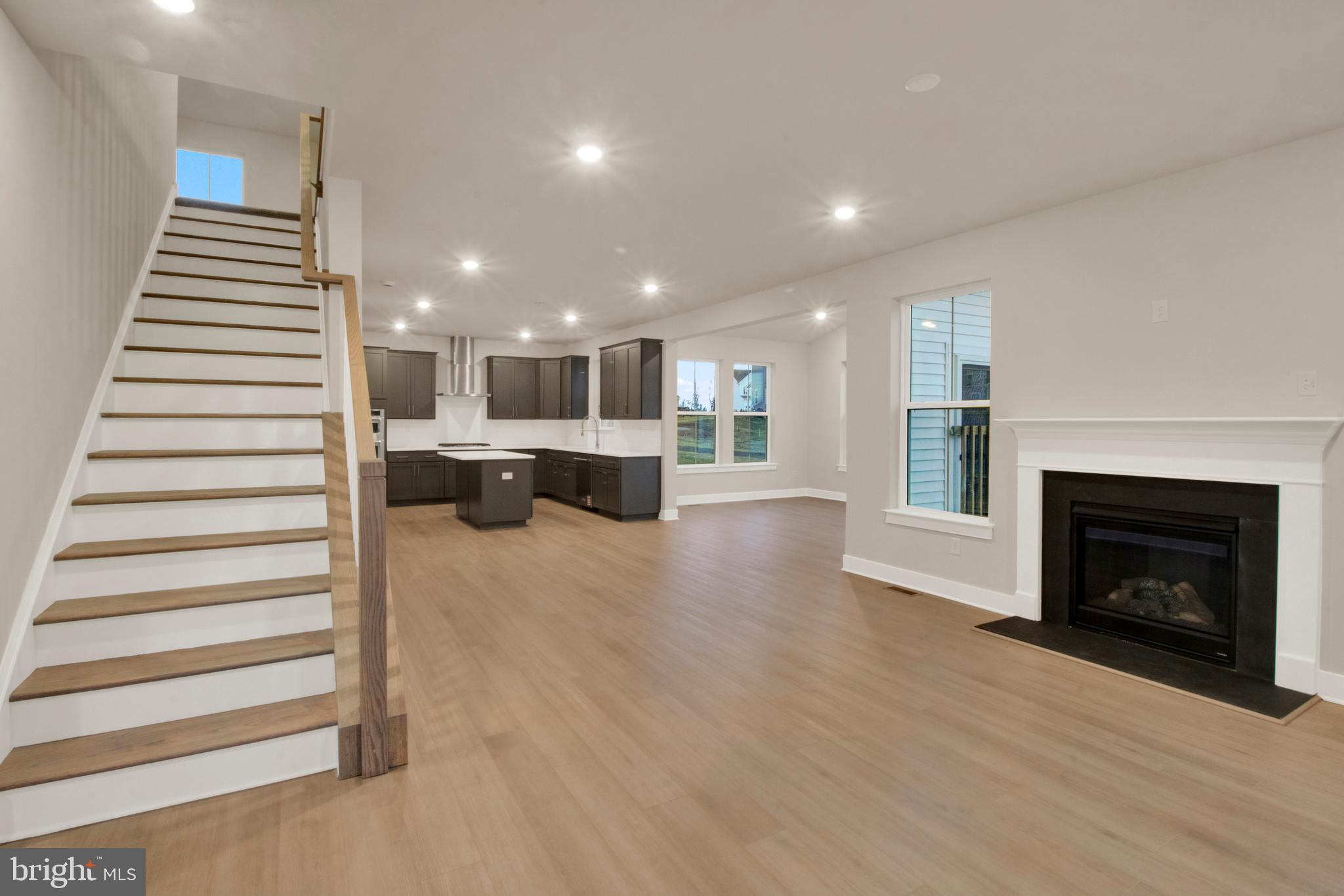 24 STEINER WAY