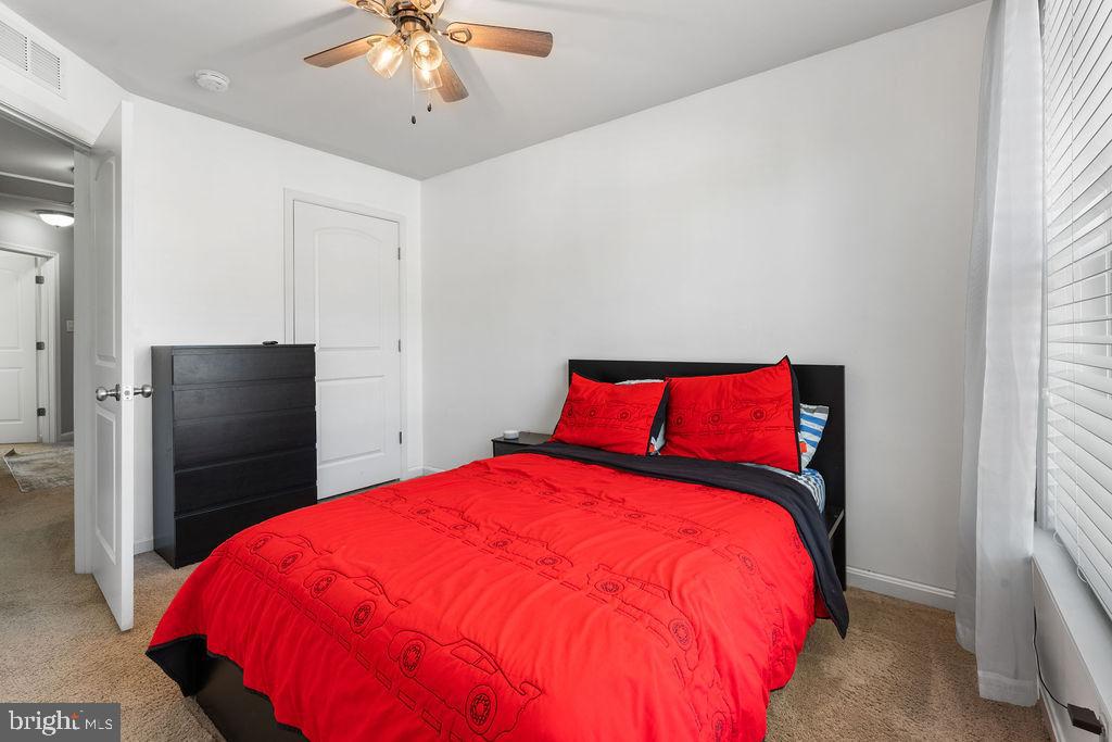 WOODMORE TOWNE CENTRE - Residential