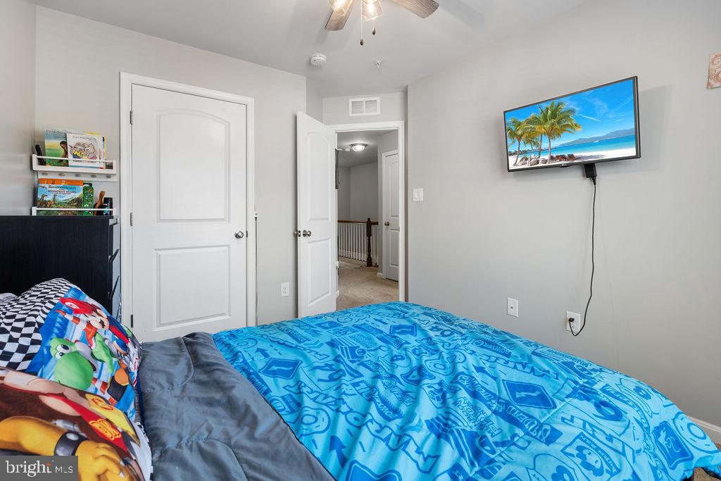 WOODMORE TOWNE CENTRE - Residential