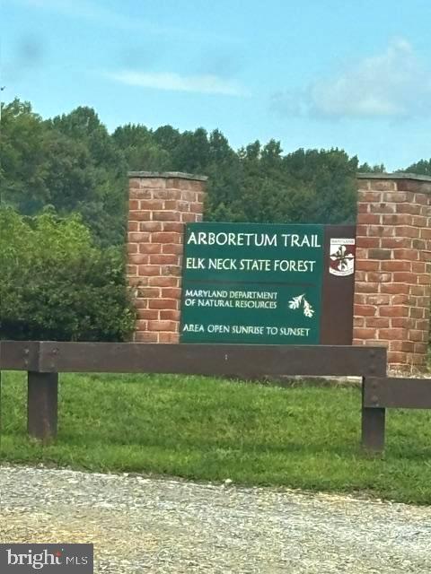 PINE HILLS - Residential