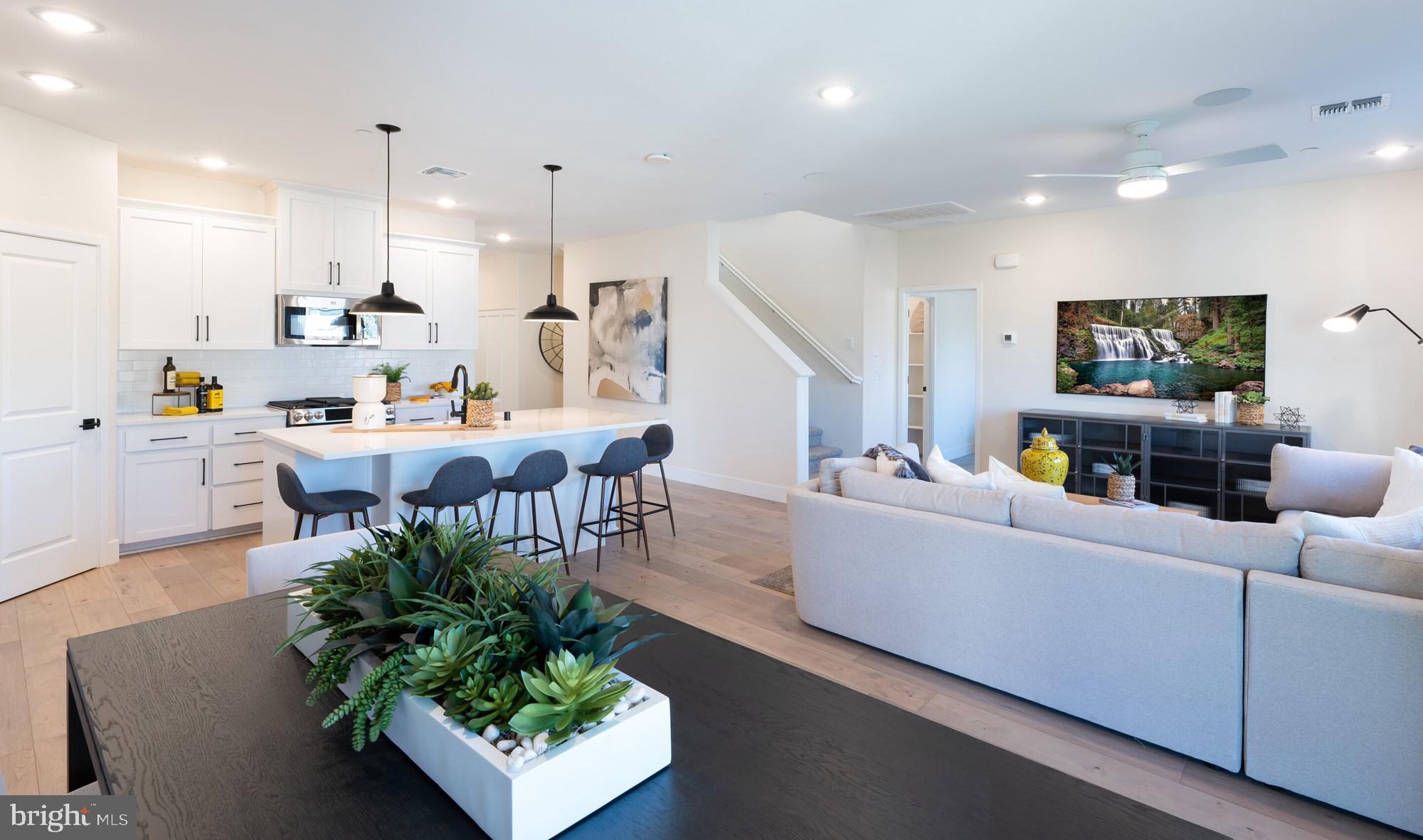 LIBERTY RUN - Residential