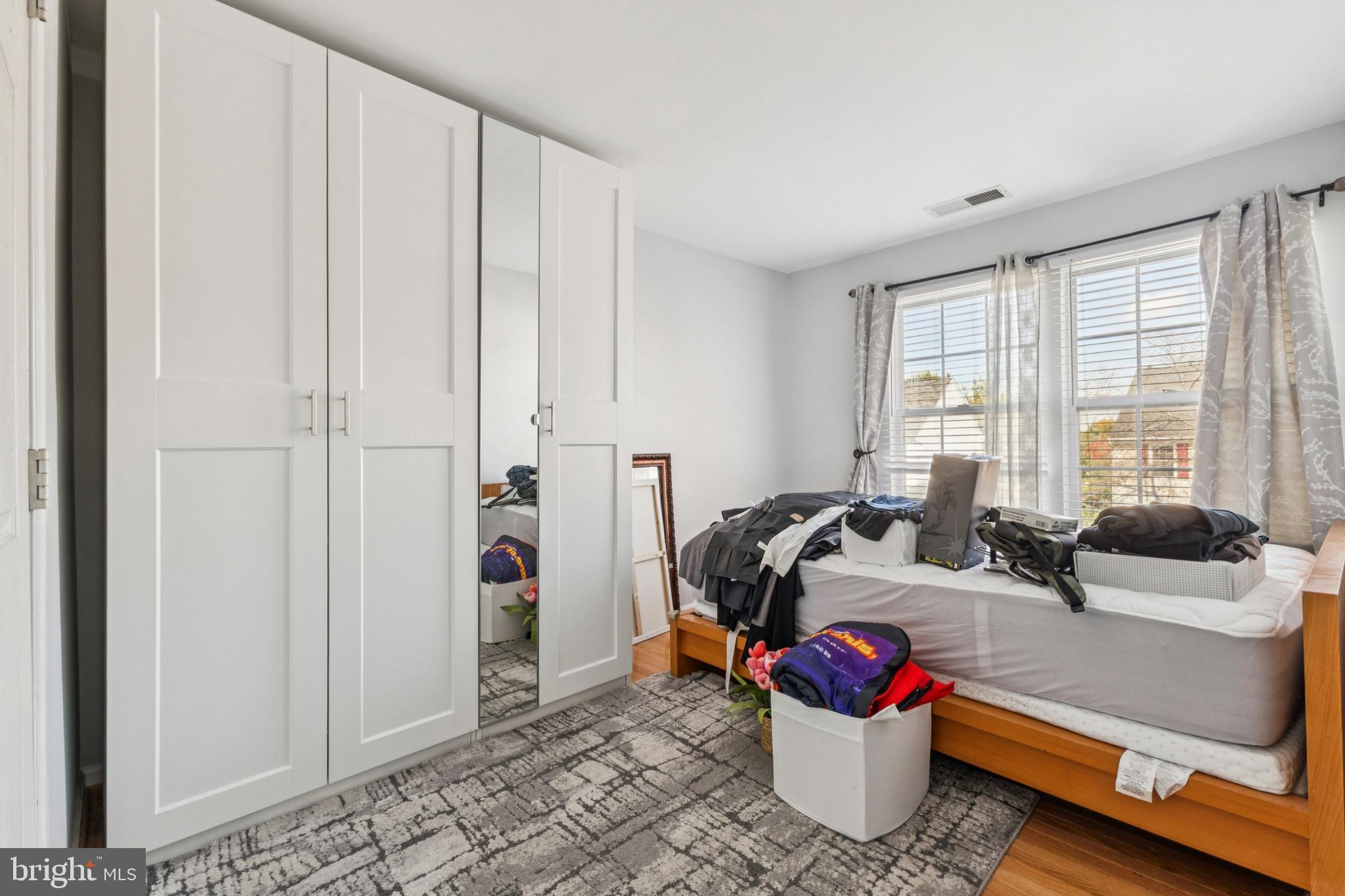 POTOMAC STATION - Residential Lease