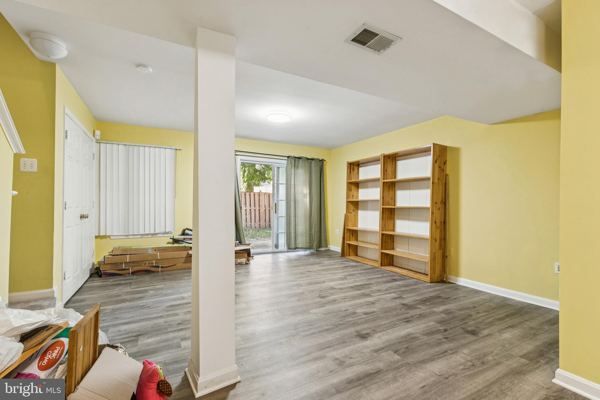 POTOMAC STATION - Residential Lease