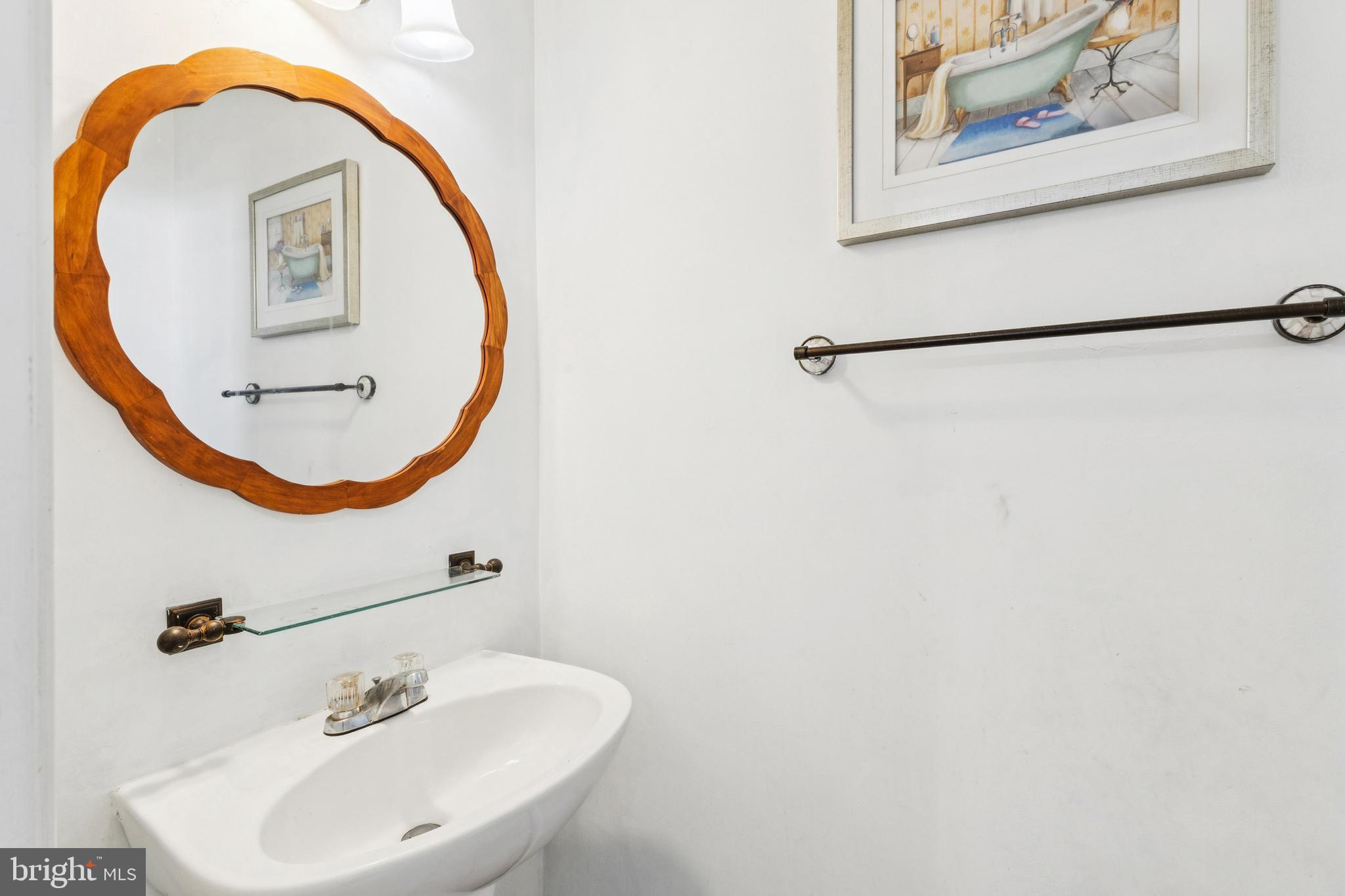 POTOMAC STATION - Residential Lease