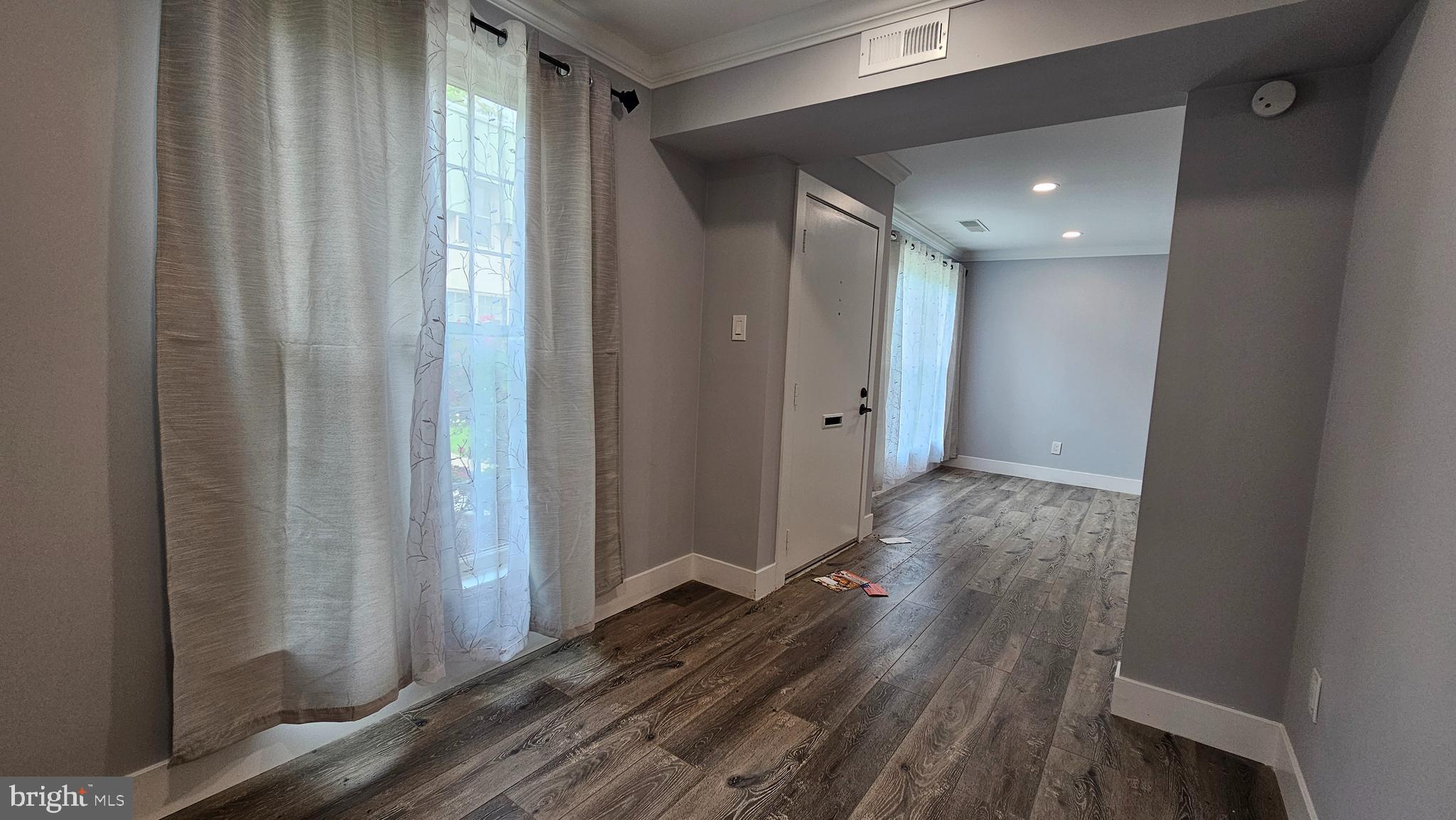 SOMERTON - Residential