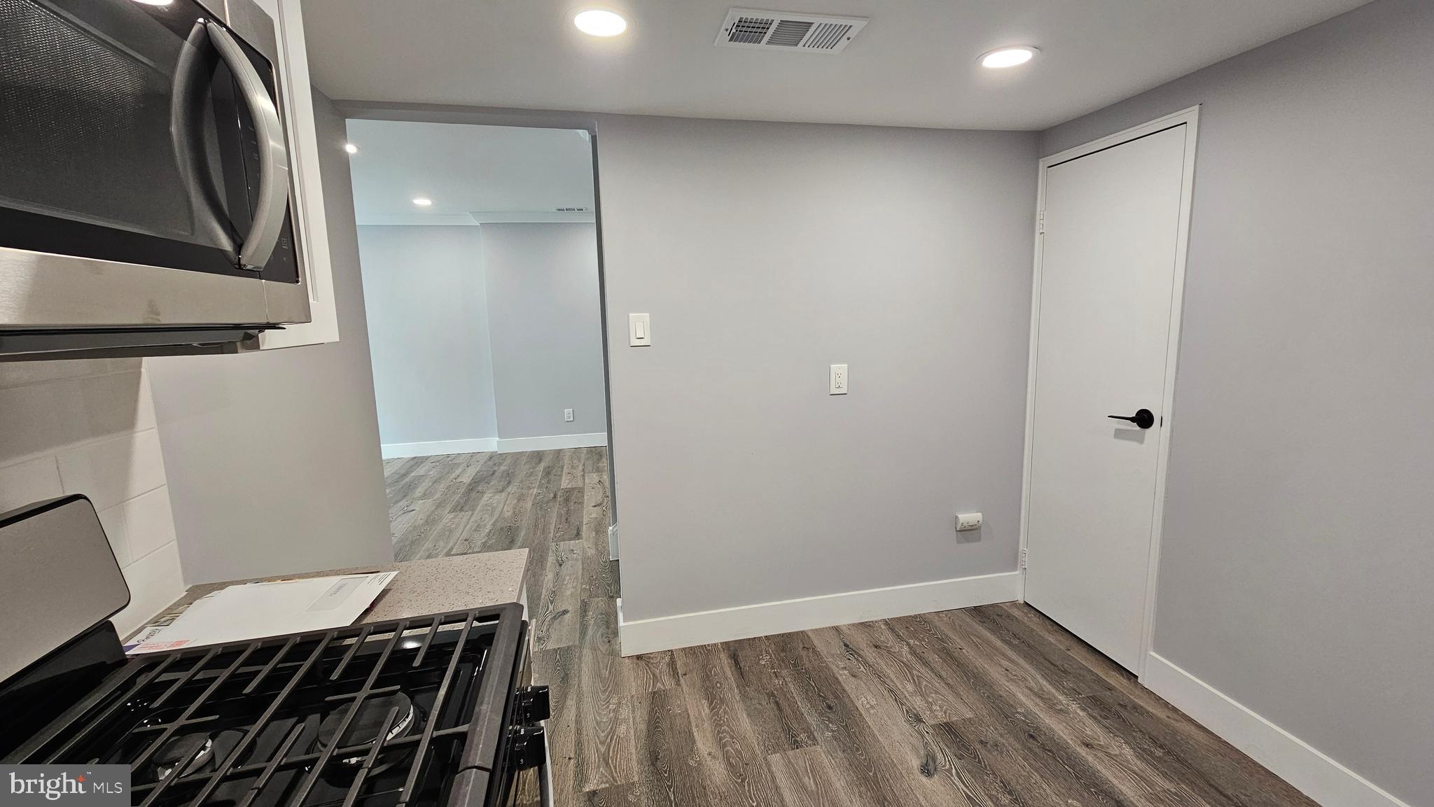 SOMERTON - Residential