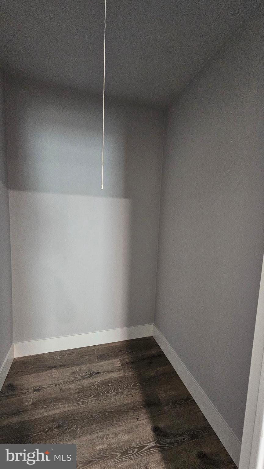 SOMERTON - Residential