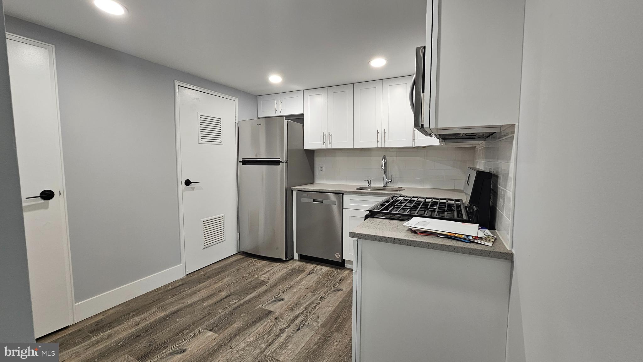 SOMERTON - Residential