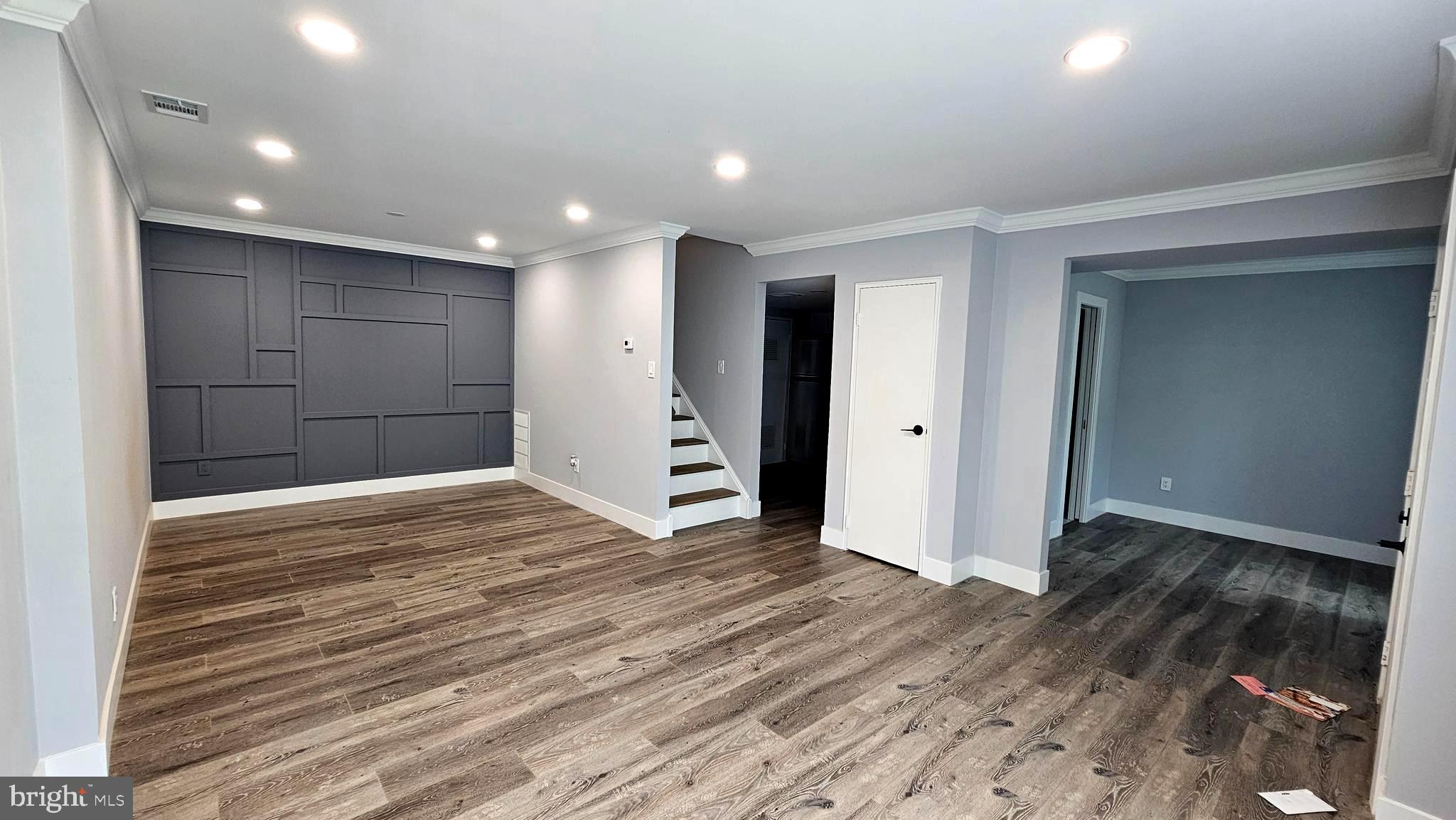 SOMERTON - Residential