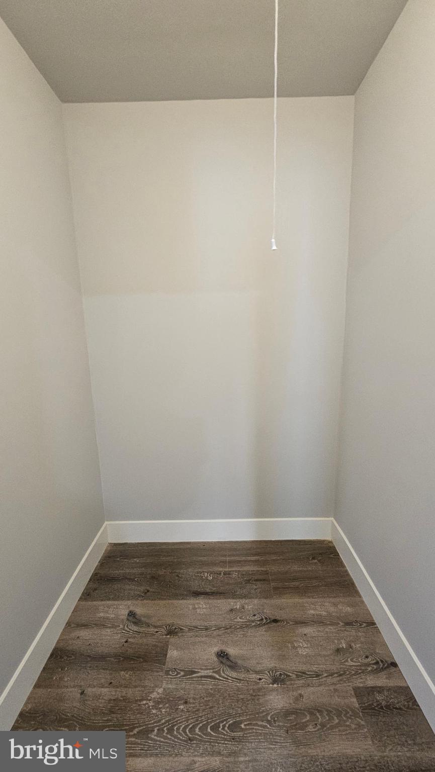 SOMERTON - Residential