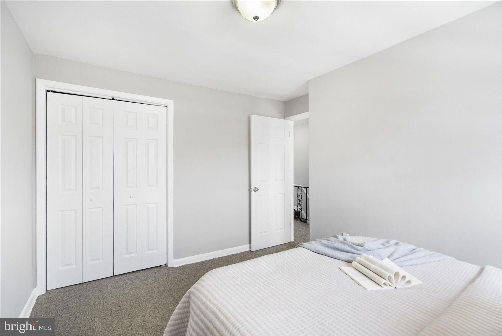 RIVERWOOD PARK - Residential
