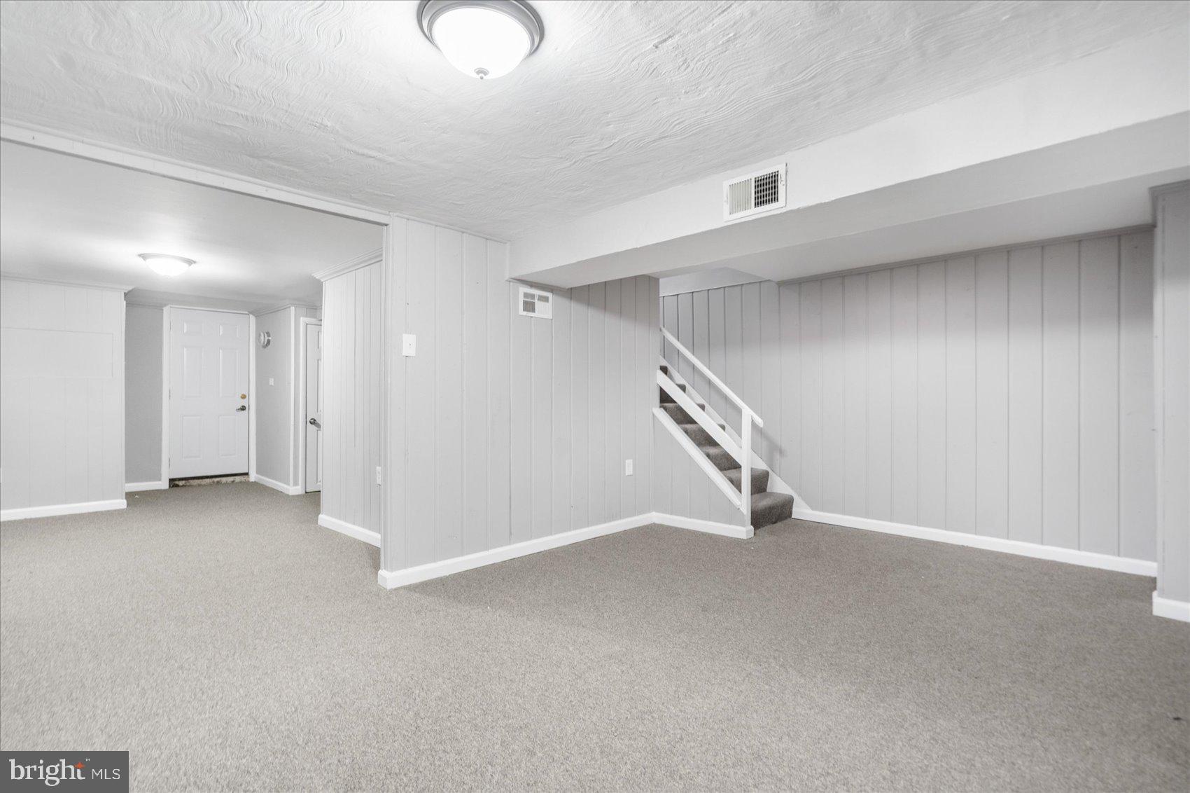RIVERWOOD PARK - Residential