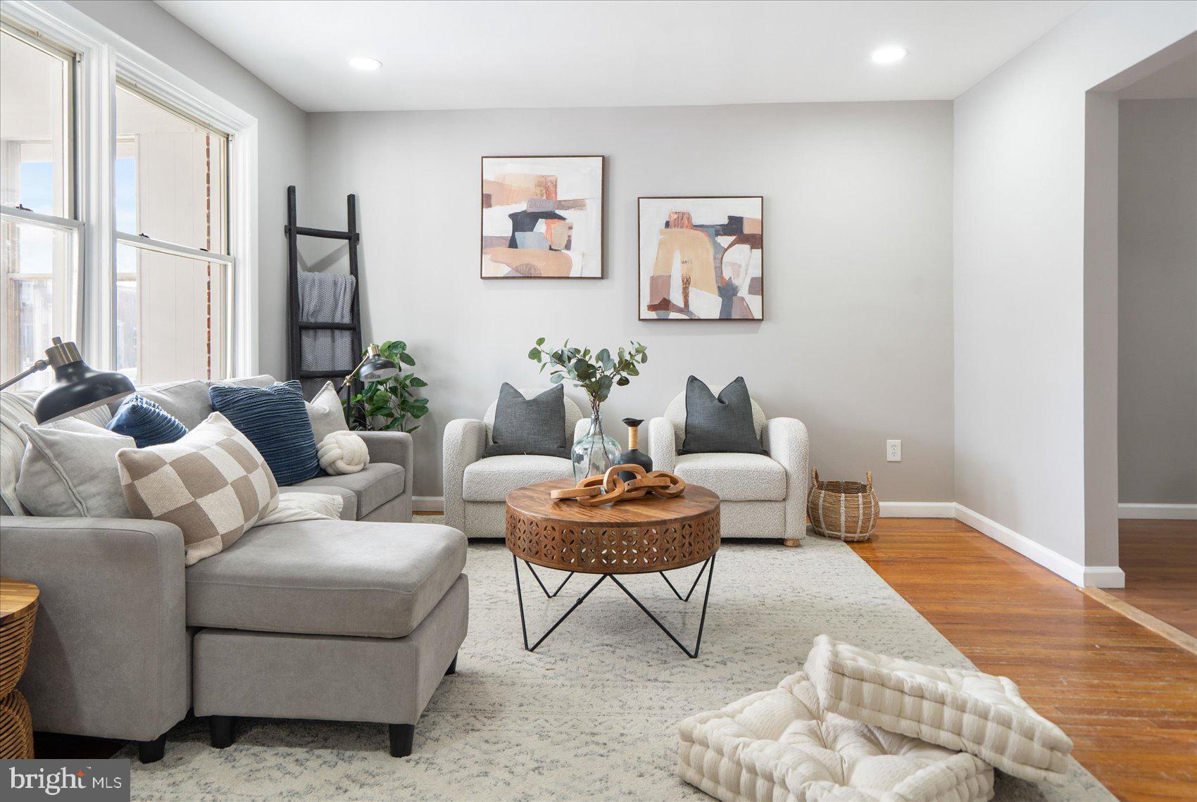 RIVERWOOD PARK - Residential