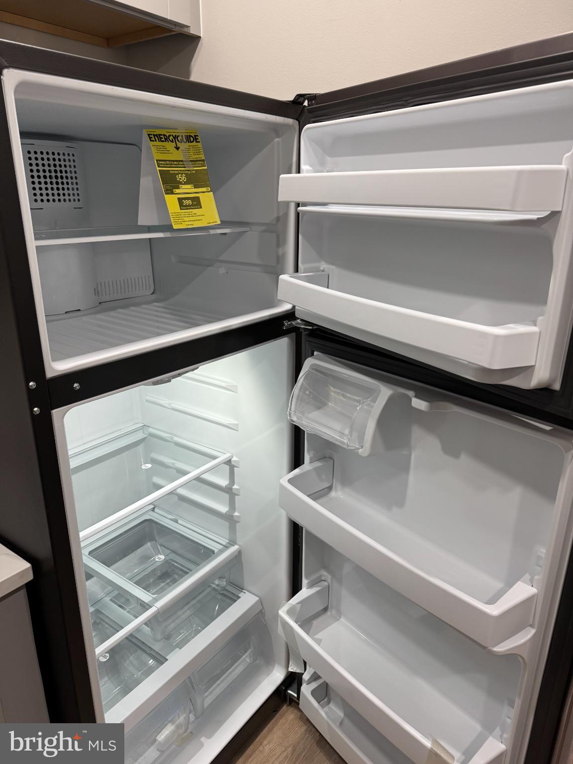 SWANN HILL CONDOMINIUMS - Residential