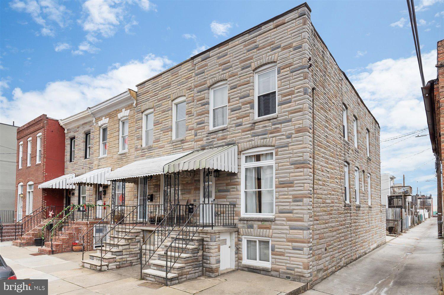 LOCUST POINT - Residential