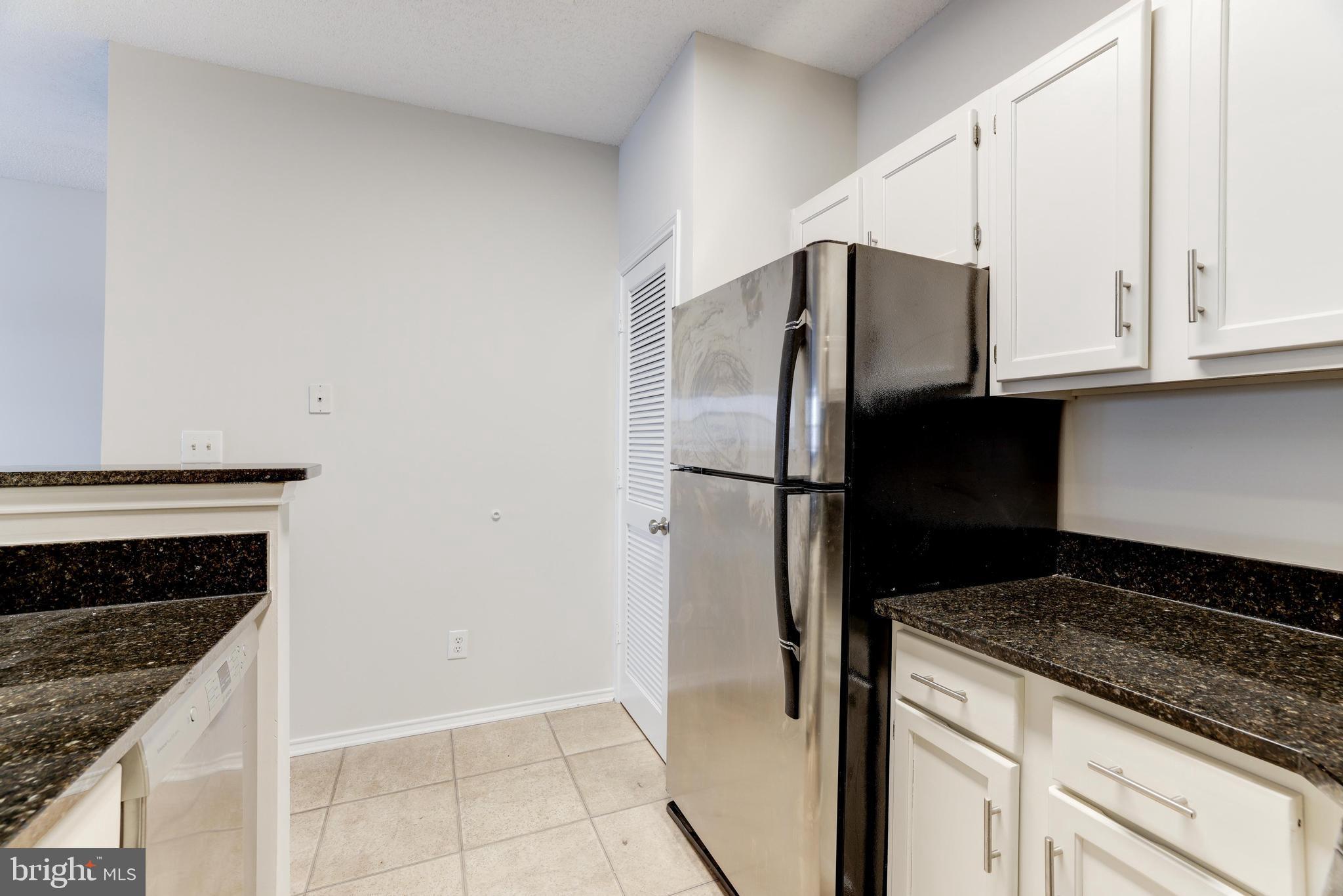 STONECROFT CONDO - Residential