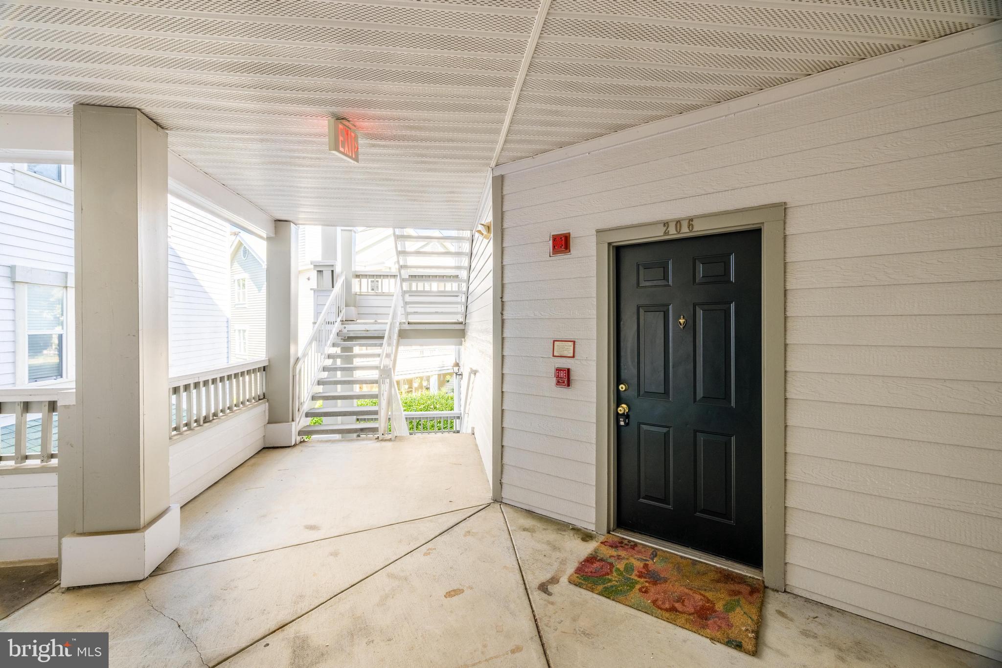 STONECROFT CONDO - Residential