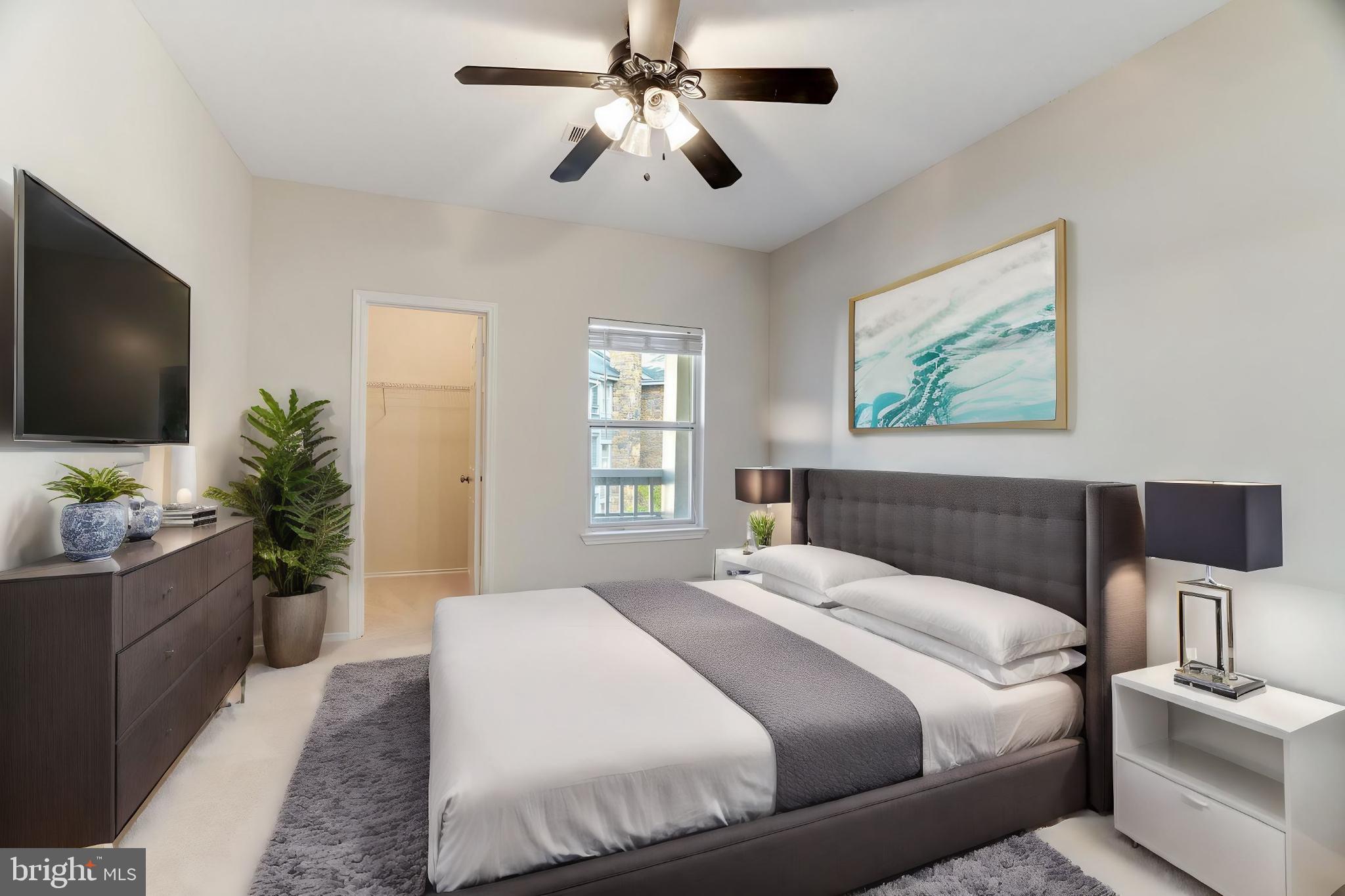 STONECROFT CONDO - Residential