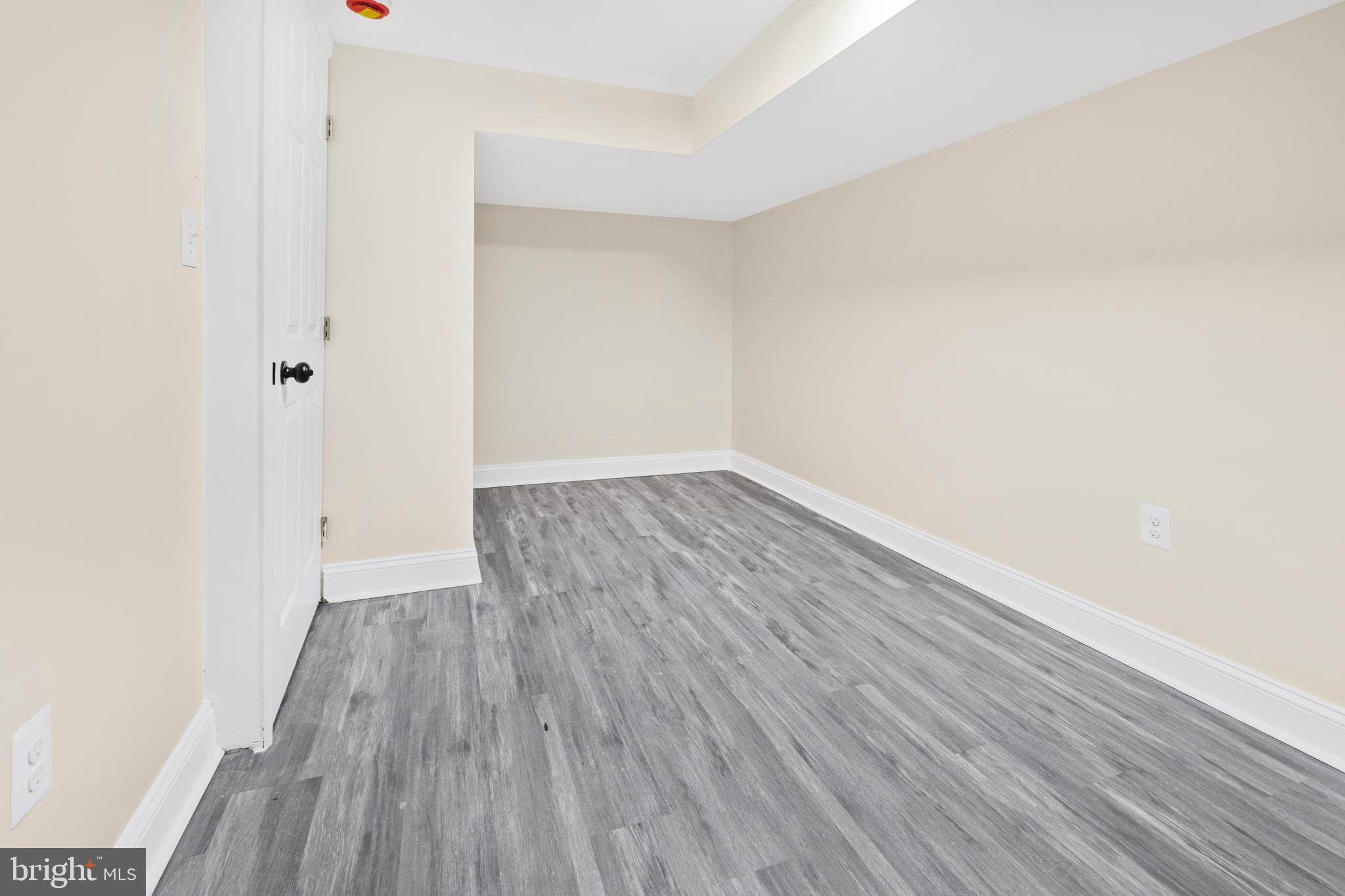 GLASSMANOR - Residential